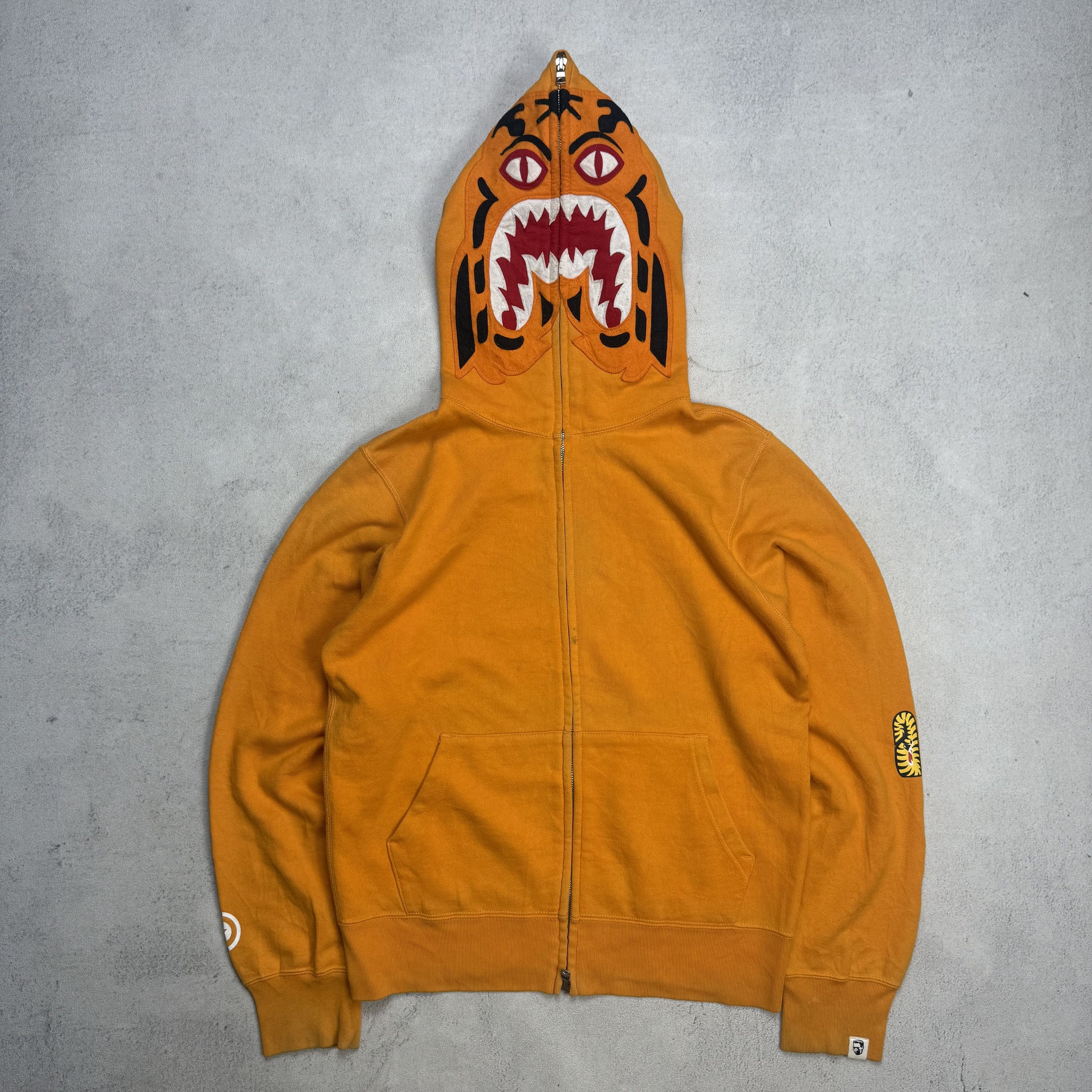 Bape Bape Orange Tiger Shark Hoodie Orange Size US S / EU 44-46 / 1 - 1 Thumbnail