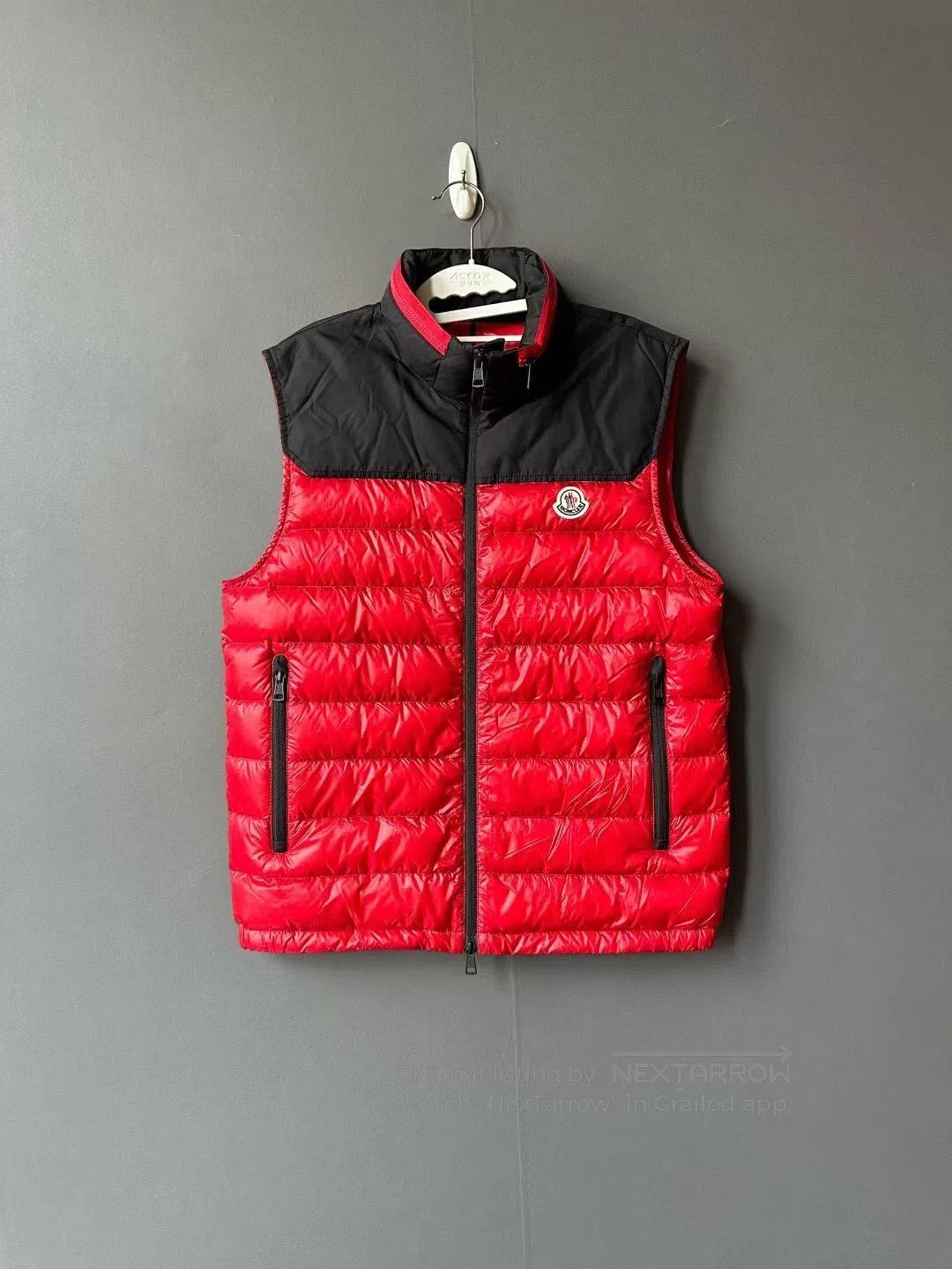 Moncler Moncler Black and Red Down Vest| Size US M / EU 48-50 / 2 - 1 Thumbnail