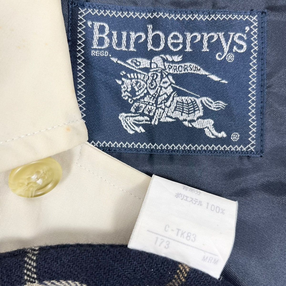 Burberry × Vintage Vintage 90’s Burberrys Trench Coat Size US M / EU 48-50 / 2 - 9 Thumbnail