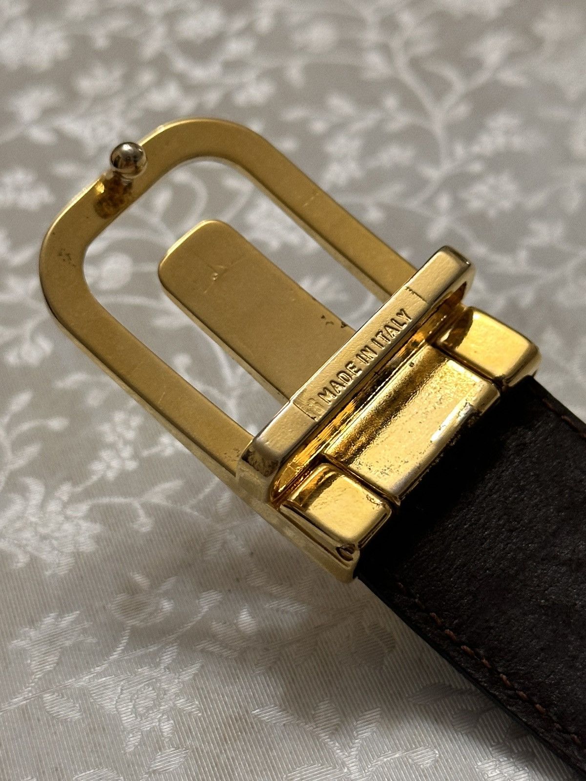 80’s Givenchy Vintage Rarest Gold Buckle Luxury Leather Belt