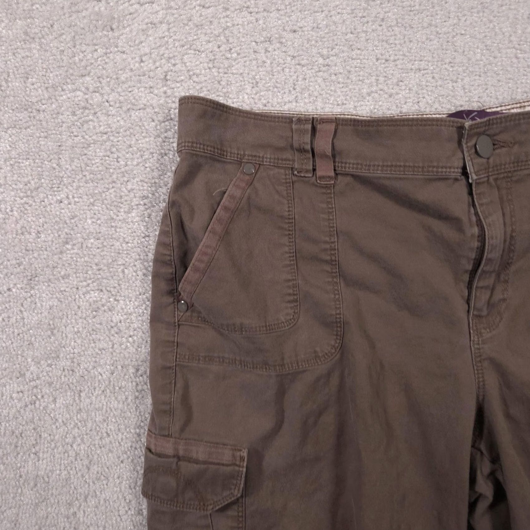Gloria Vanderbilt Gloria Vanderbilt Capri Pants Womens 14P Brown Cargo Stretch Casual Pants Twill Cotton Spandex Zip Button Pockets Capris Womens 14P Brown Casual Size 36" / US 14 / IT 50 - 4 Thumbnail