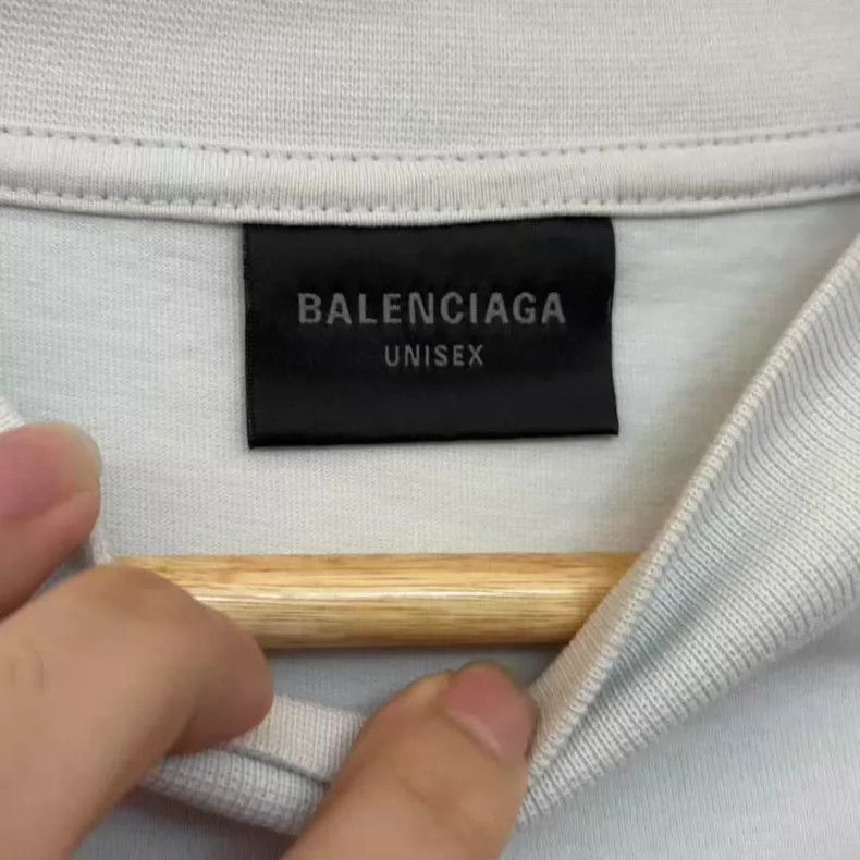 Balenciaga Balenciaga Valentine's Day 520 limited short sleeves Size L / US 10 / IT 46 - 4 Thumbnail