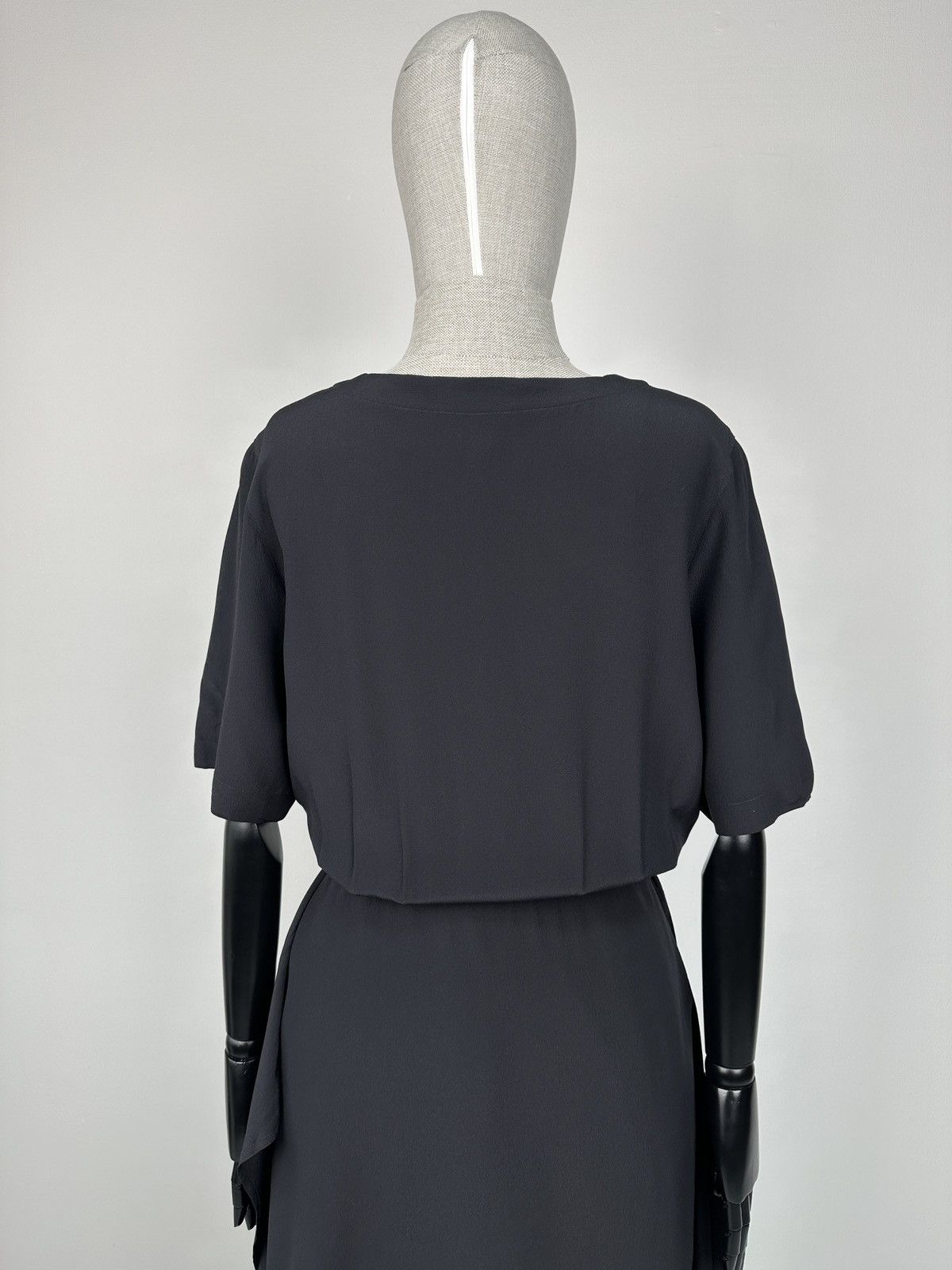 Salvatore Ferragamo SALVATORE FERRAGAMO 100% Silk Crepe Wrap Button Dress Black Size M / US 6-8 / IT 42-44 - 10 Thumbnail