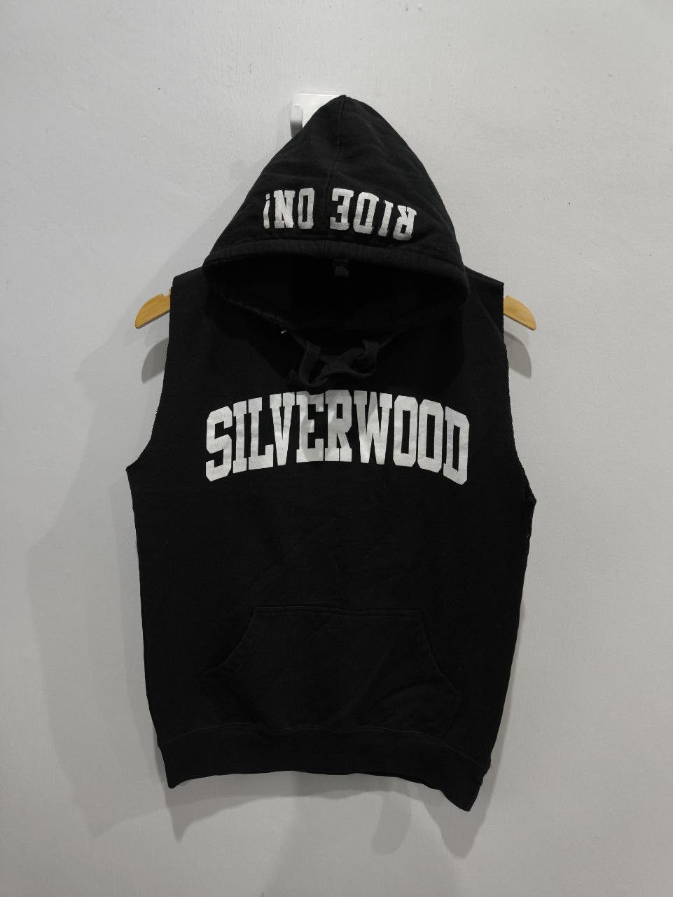 Japanese Brand SILVERWOOD RIDE ON Sleeveless Pullover Hoodie Size US S / EU 44-46 / 1 - 1 Thumbnail