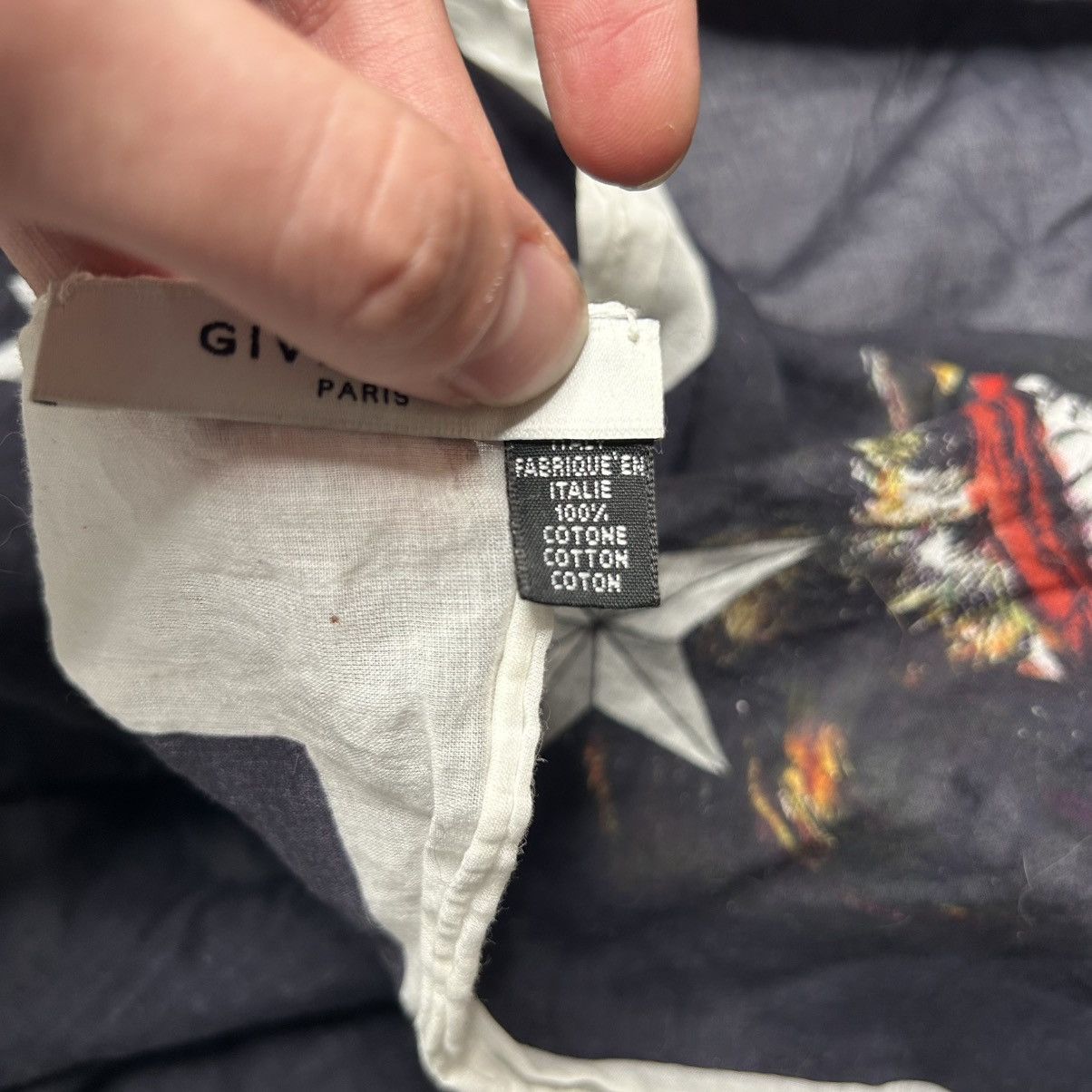 Givenchy Givenchy paris rottweiler print scarf Size ONE SIZE - 5 Thumbnail