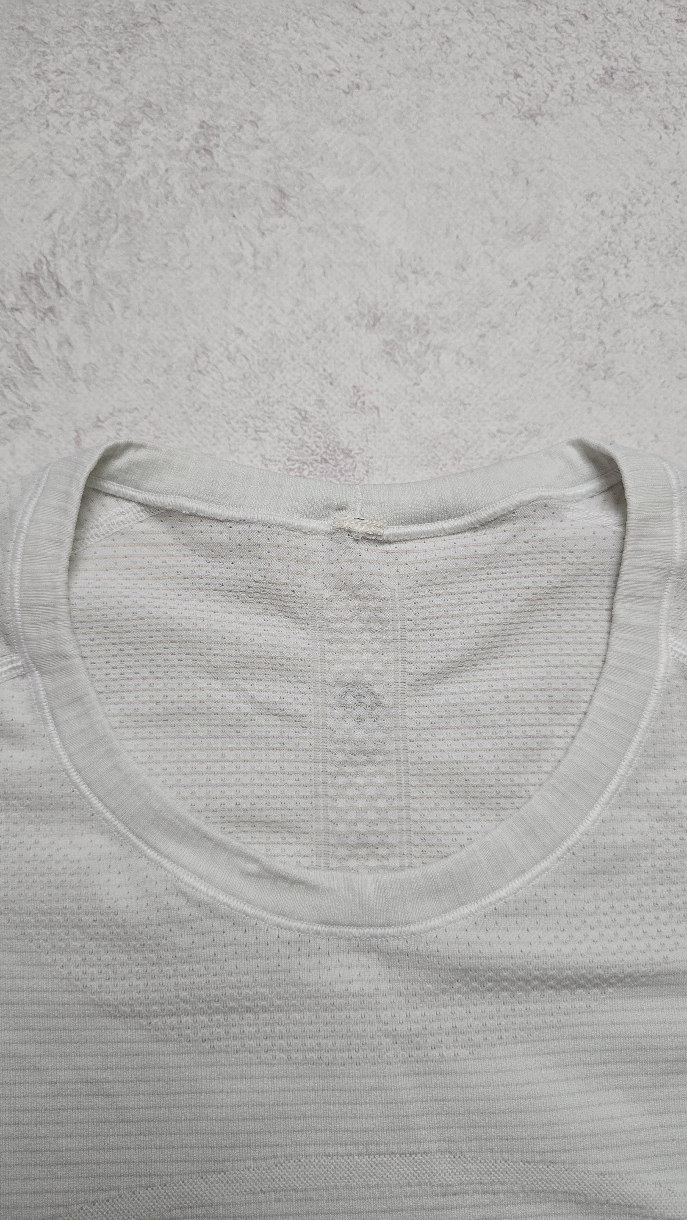 Lululemon Lululemon Top Run Swiftly Tech Long Sleeve Shirt Yoga Gym Size XL / US 12-14 / IT 48-50 - 8 Thumbnail