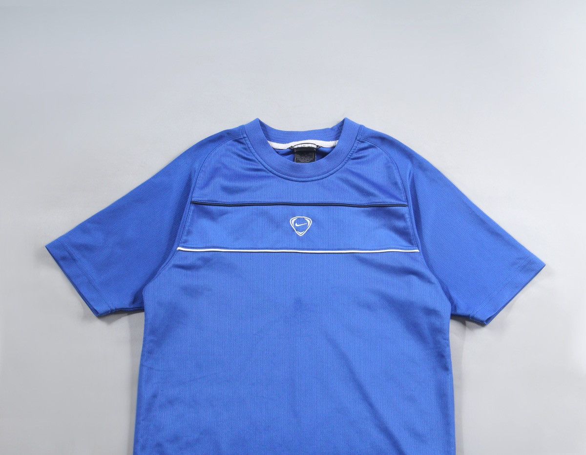 Nike Nike Vintage 90s Blue Jersey T Shirt Tee Dri Fit Blue S Size US S / EU 44-46 / 1 - 2 Thumbnail