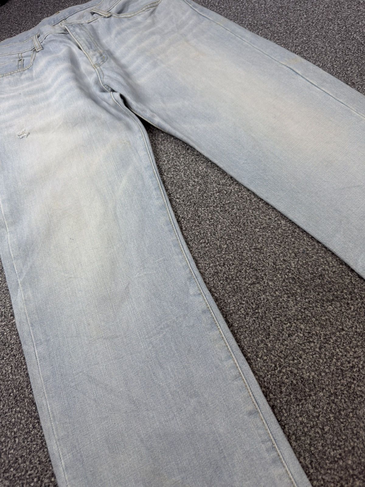 Undercover × Uniqlo Archives Japanese Light Faded Wash Denim Uniqlo Wideleg Size US 33 - 5 Thumbnail