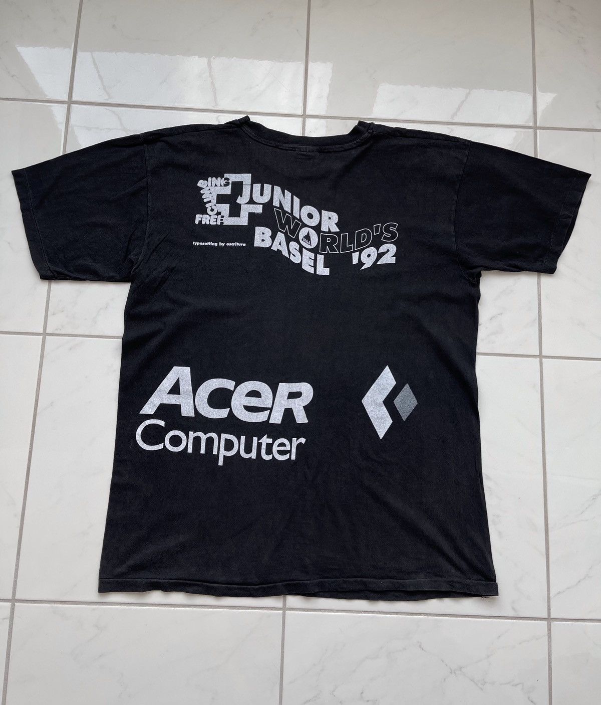 Band Tees × Hanes × Vintage Vintage 90’s Snickers Tee Acer Computer Tee Junior World’s Size US XL / EU 56 / 4 - 4 Thumbnail