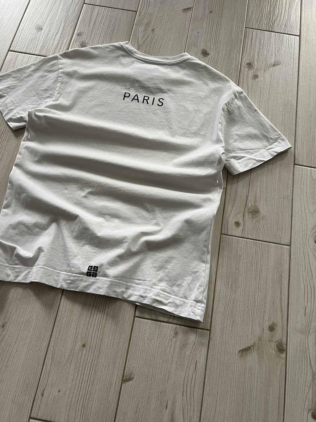 Givenchy GIVENCHY WHITE T SHIRT Size US S / EU 44-46 / 1 - 12 Thumbnail