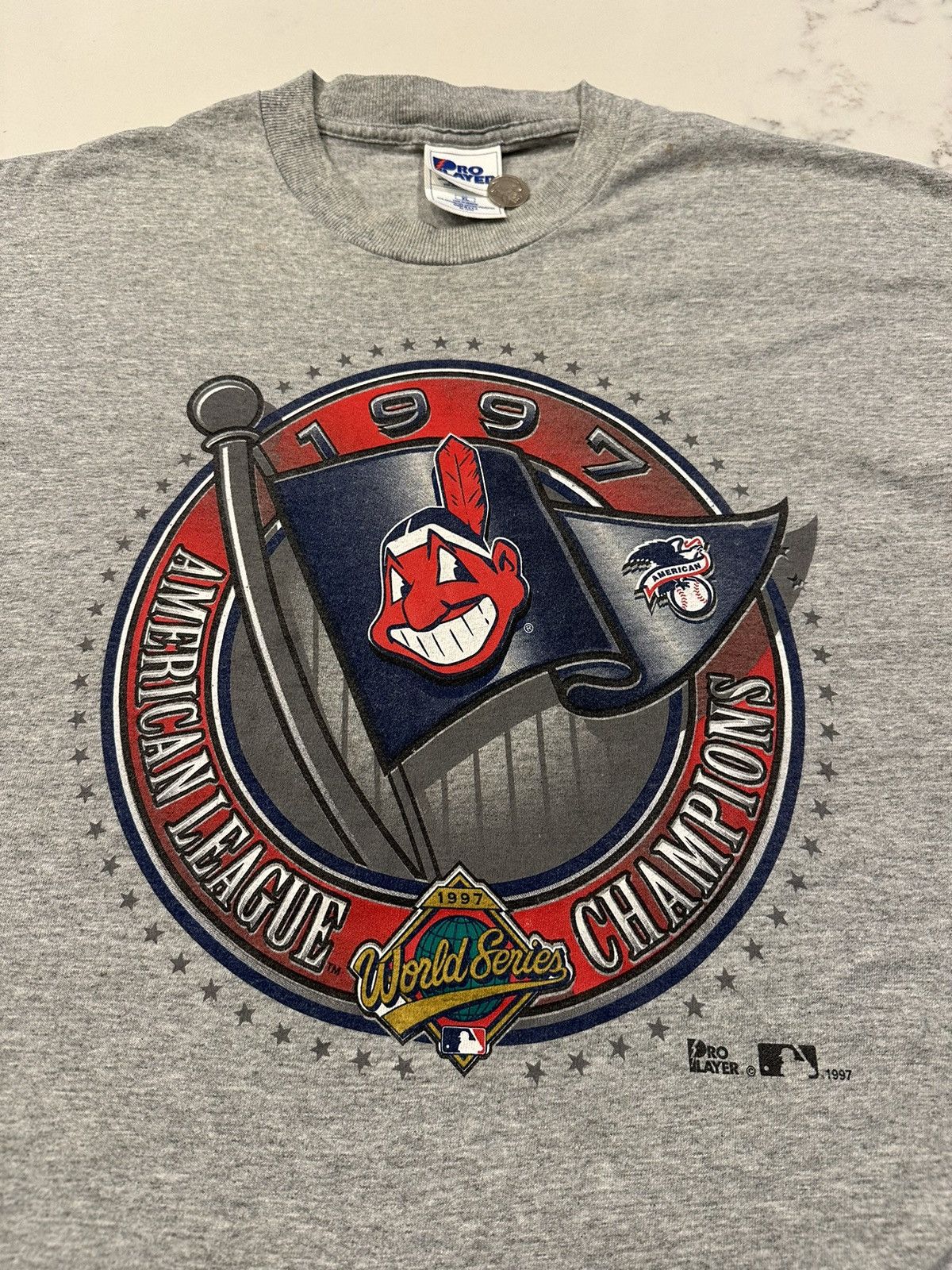 Pro Player × Vintage Vintage 1997 90s Cleveland Indians T-Shirt Size XL MLB Gray Size US XL / EU 56 / 4 - 2 Thumbnail