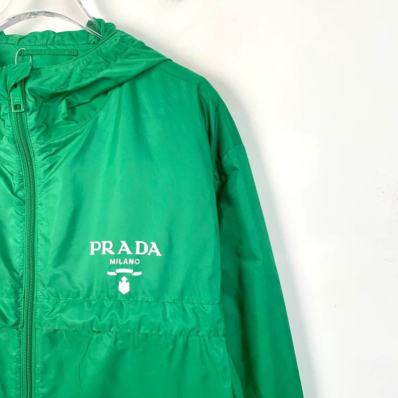 Prada Prada Green logo letter hooded zipper jacket 2501-Nextarrow Size US L / EU 52-54 / 3 - 3 Thumbnail
