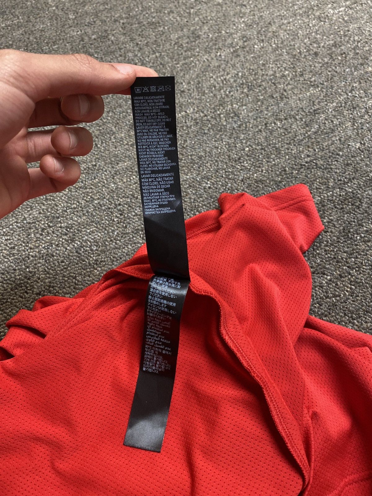 Balenciaga Balenciaga swimwear tee | new | size small ( fits big ) Size US S / EU 44-46 / 1 - 8 Thumbnail