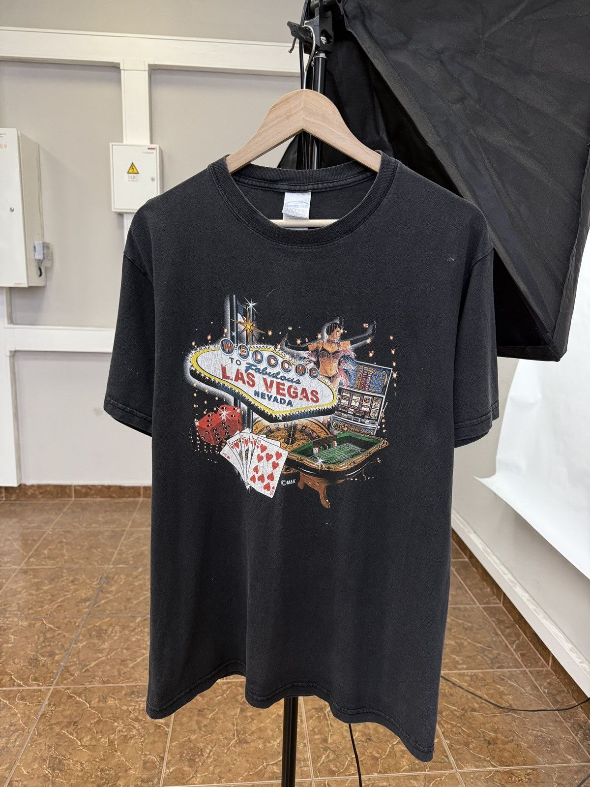 Gildan 🃏🎲🎰 Vintage Las Vegas Nevada Dice Cubes Border Cards T-Shirt Size US M / EU 48-50 / 2 - 1 Thumbnail