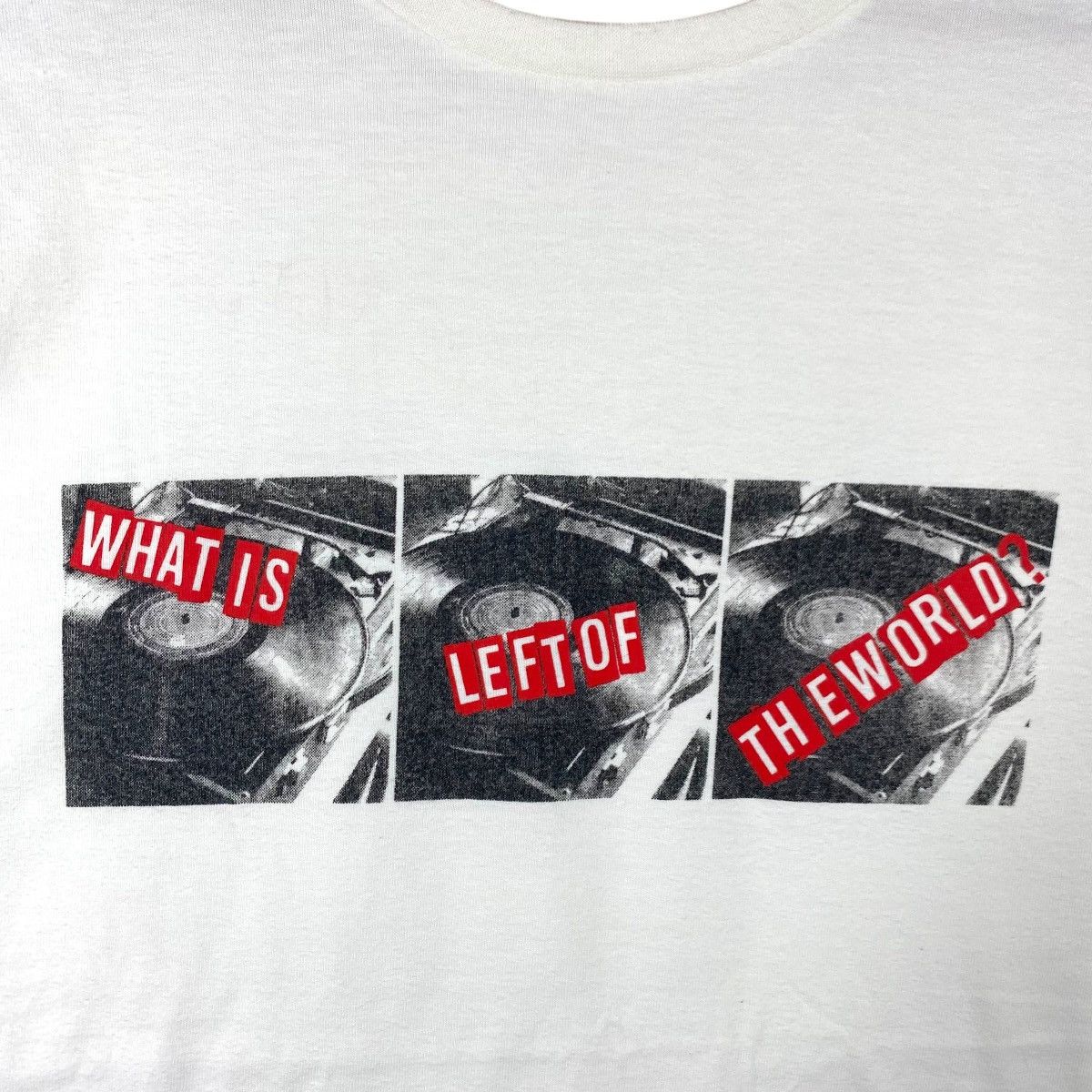Vintage BROWNY JAPAN KRUGER What Is Left Of The World Tee Shirt Top Size M / US 6-8 / IT 42-44 - 3 Thumbnail