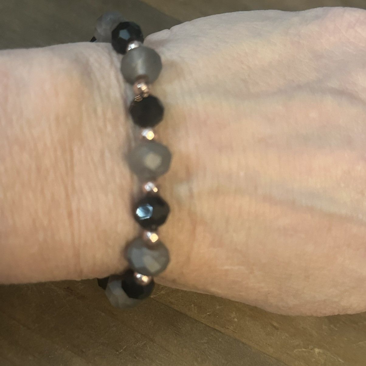 Other Erimish gray and black bead stretch bracelet Size ONE SIZE - 3 Thumbnail