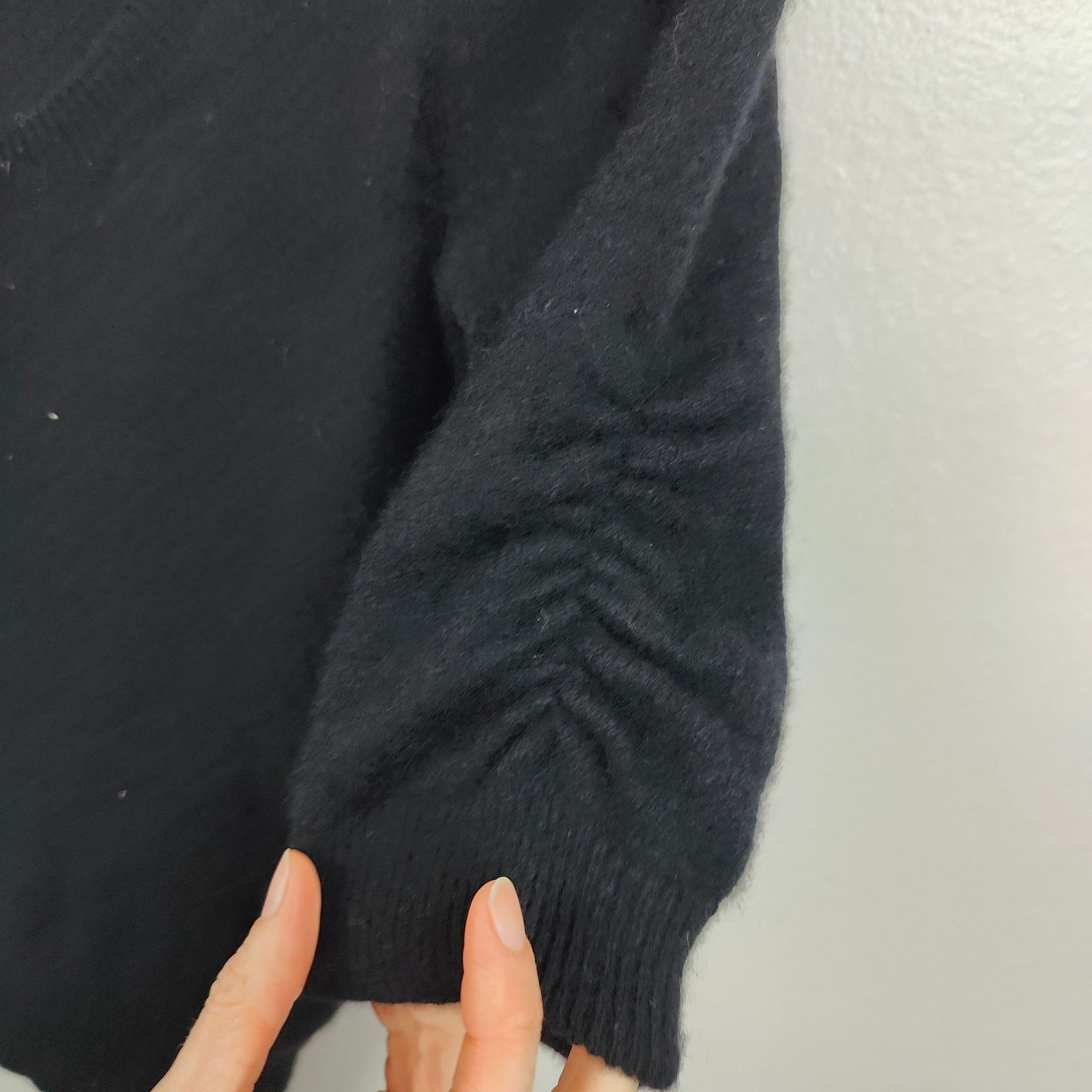 Frame Frame Cashmere Sweater Large Black Half Sleeve Scoopneck Size L / US 10 / IT 46 - 4 Thumbnail