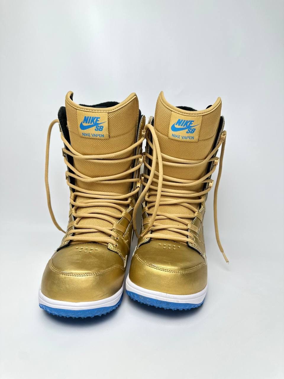 Nike SB Gold 🔥 Nike Sb Vapen Snowboard Boots US 9.5 Size US 9.5 / EU 42-43 - 2 Thumbnail