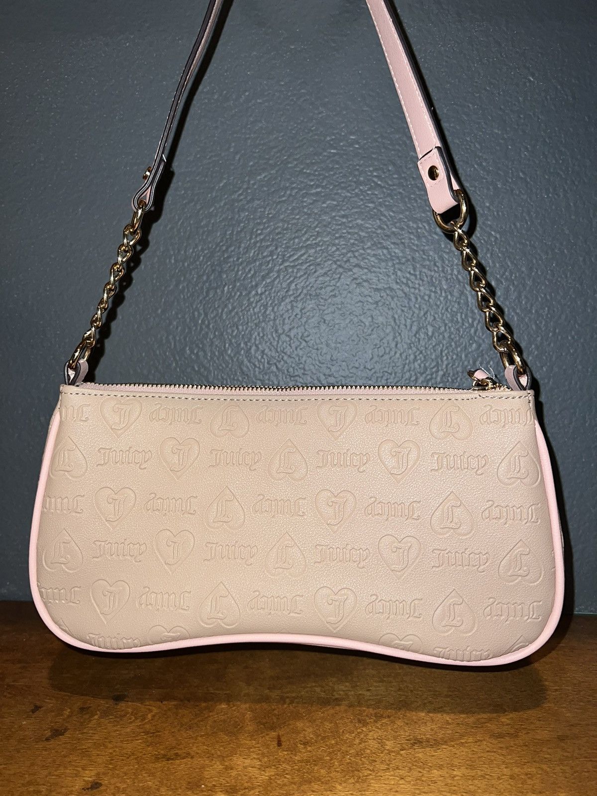 Juicy Couture Juicy Couture Faux Leather Shoulder Hand Bag Purse Essential Size ONE SIZE - 2 Thumbnail