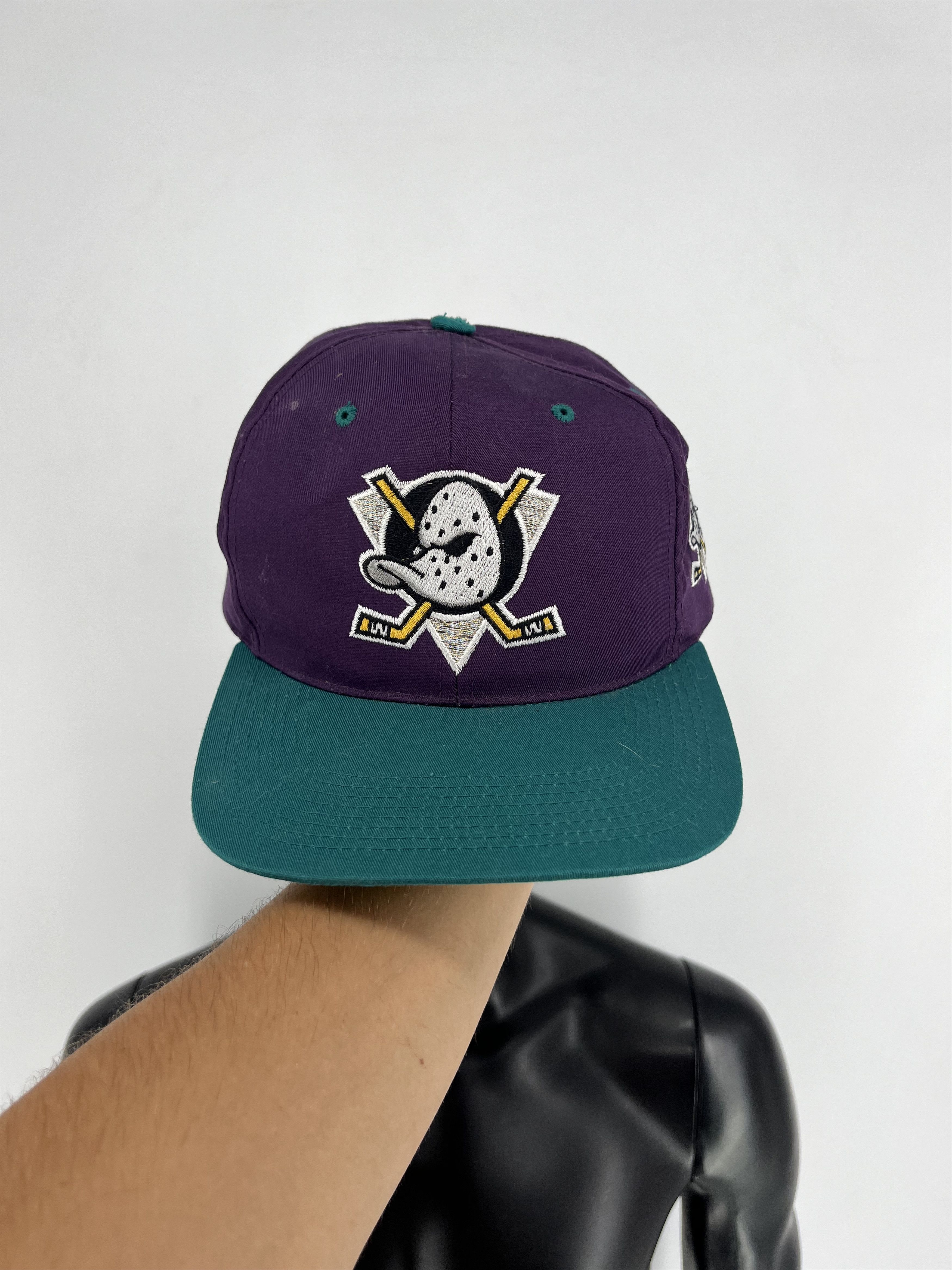 NHL Vintage Y2K NHL Hockey Embroidery logo Vintage Cap Size ONE SIZE - 2 Thumbnail