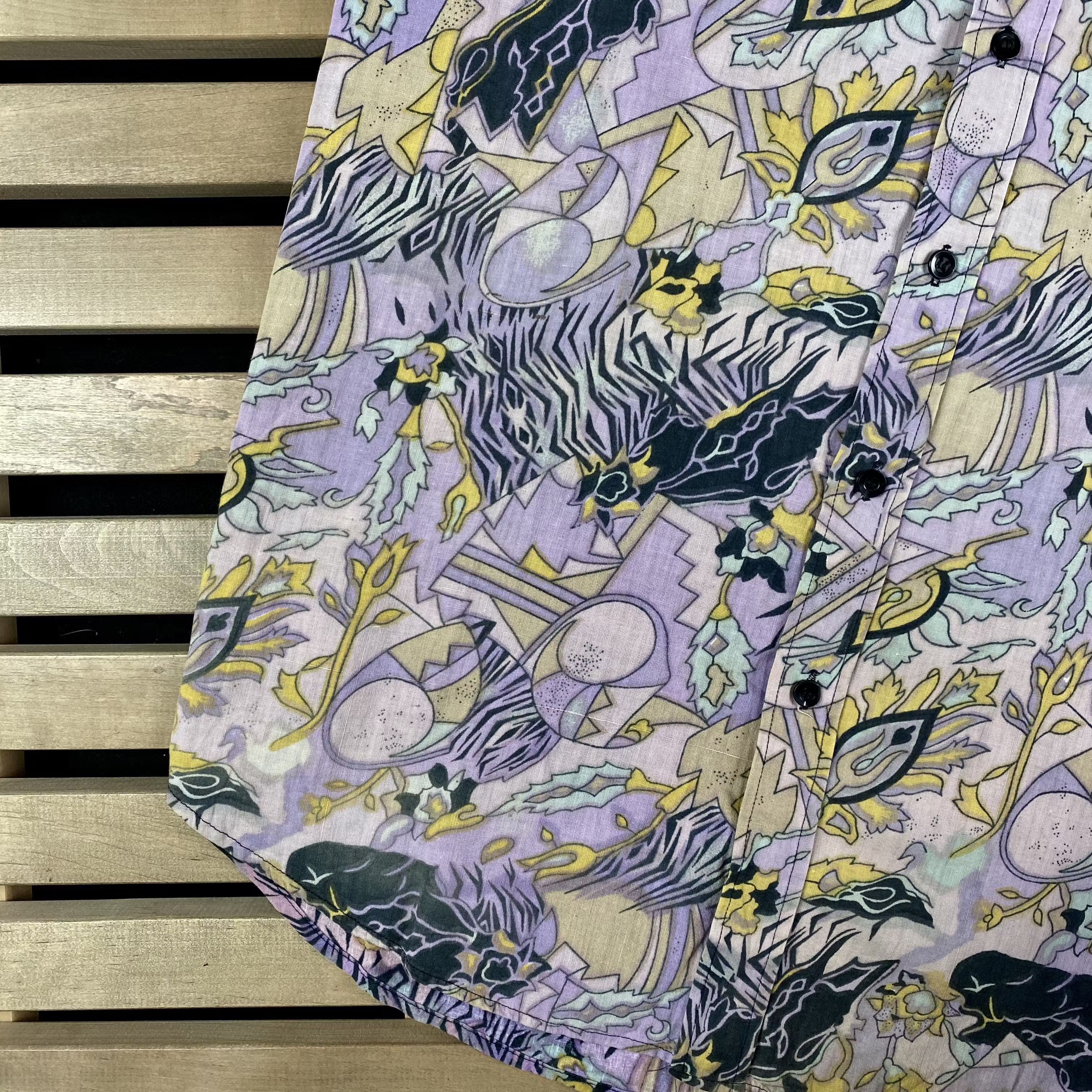Vintage Mens Hawaiian Crazy Shirt Short Sleeve Lake Vintage Size L Size US L / EU 52-54 / 3 - 3 Thumbnail