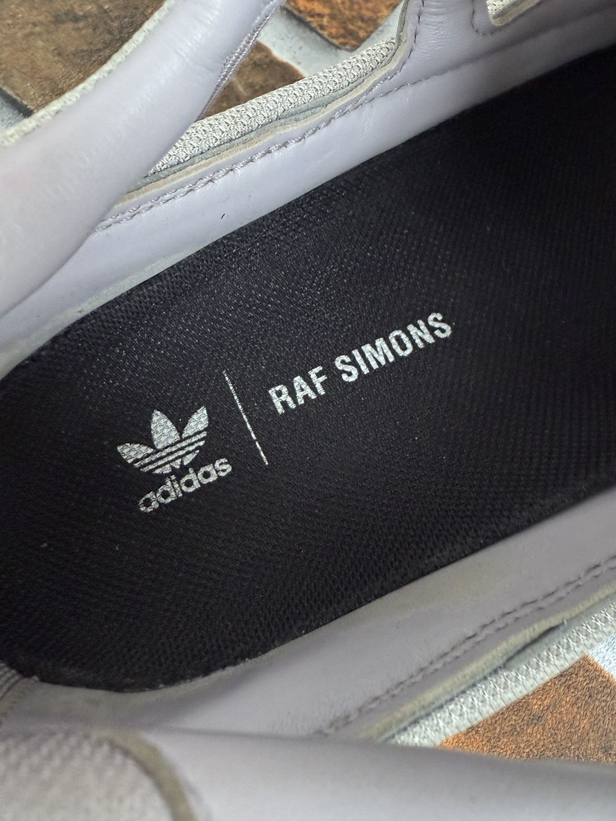 Adidas × Raf Simons Ozweego cut out sneaker Size US 11 / EU 44 - 7 Thumbnail
