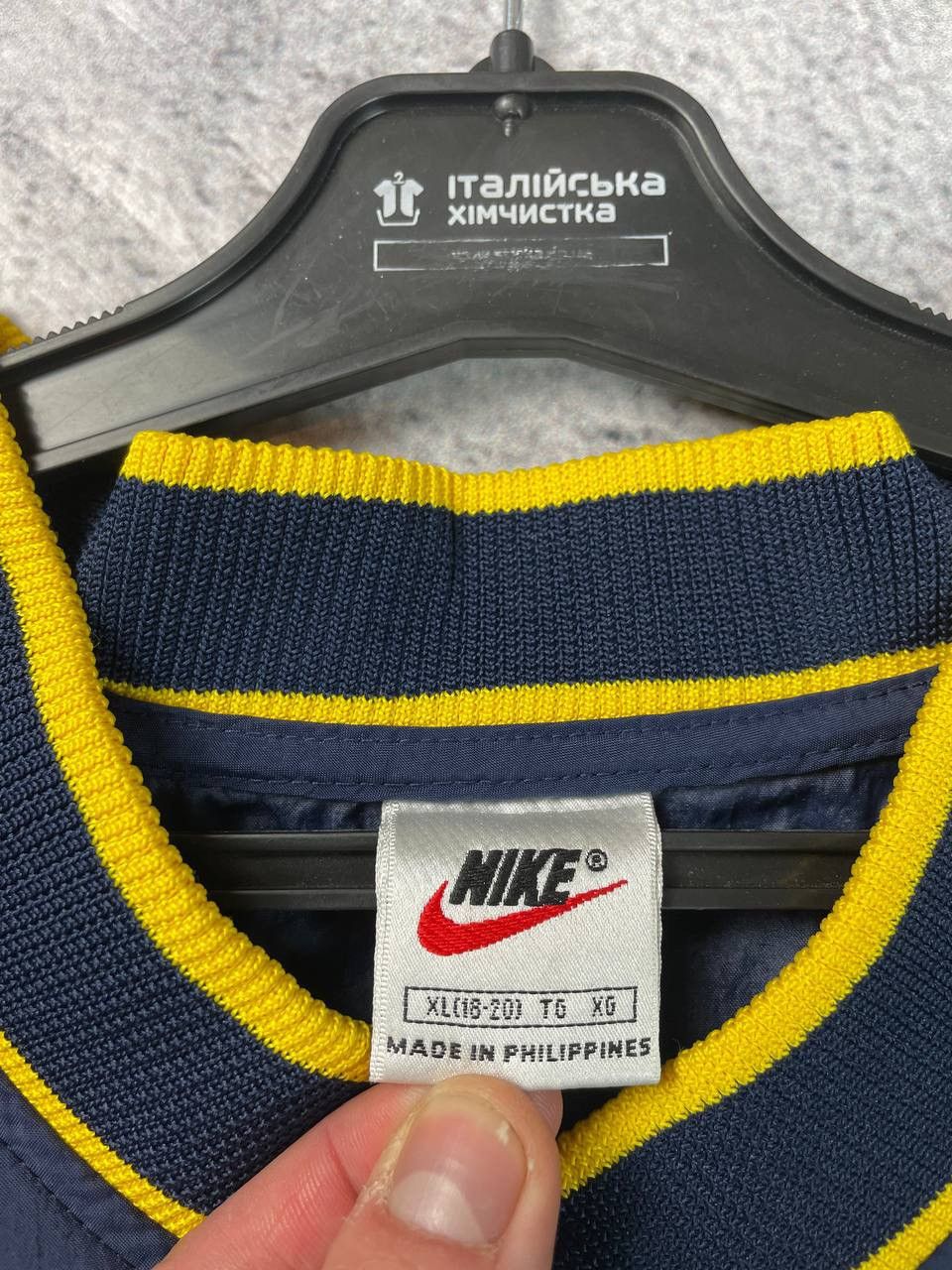 Nike × Vintage Vintage Nike Y2K big logo swoosh sweatshirt Size US XL / EU 56 / 4 - 5 Thumbnail