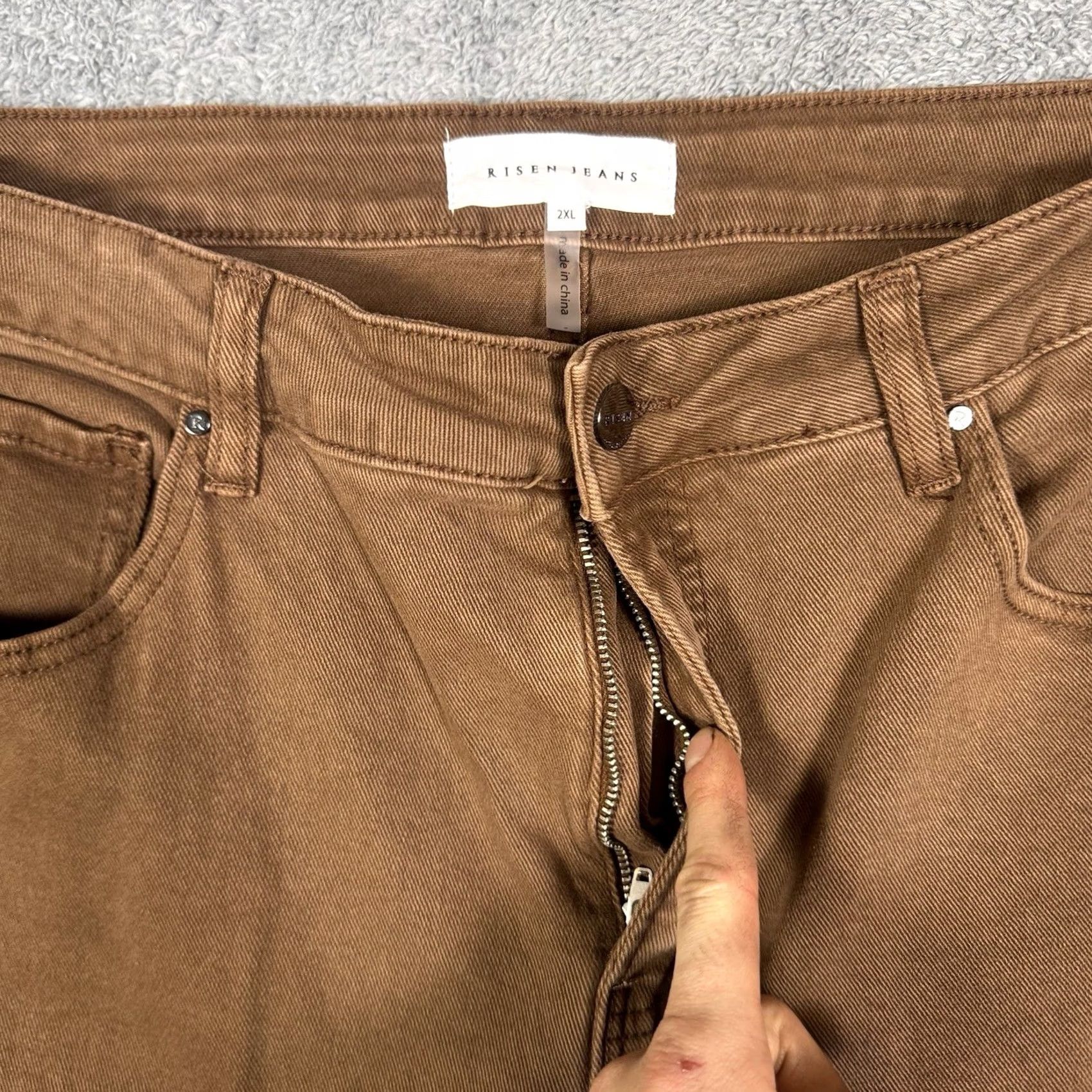 Vintage Risen Womens 2XL Wide Leg High Rise Tummy Control Raw Hem Denim Brown - New with Back Tag Size 40" / US 18 - 5 Thumbnail