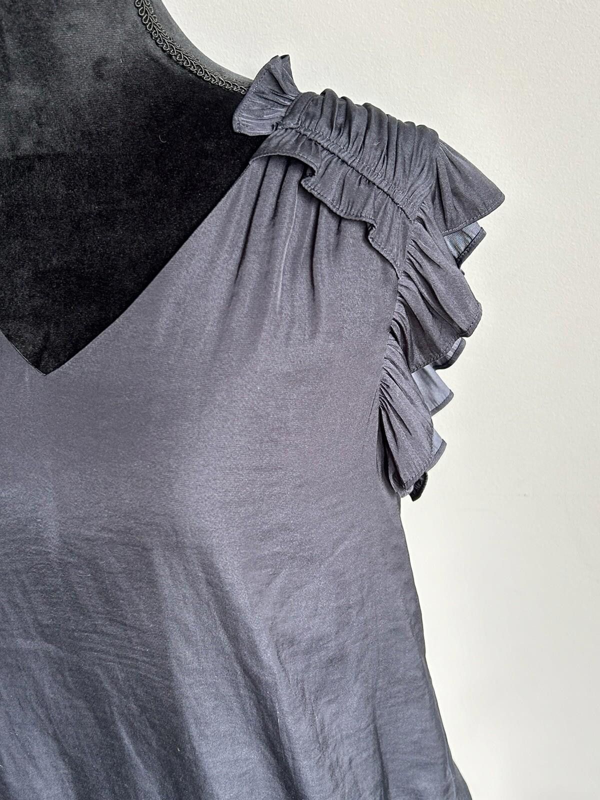 Designer Forever New blouse black sleeveless V neck - Size 10 (001) Size M / US 6-8 / IT 42-44 - 7 Thumbnail