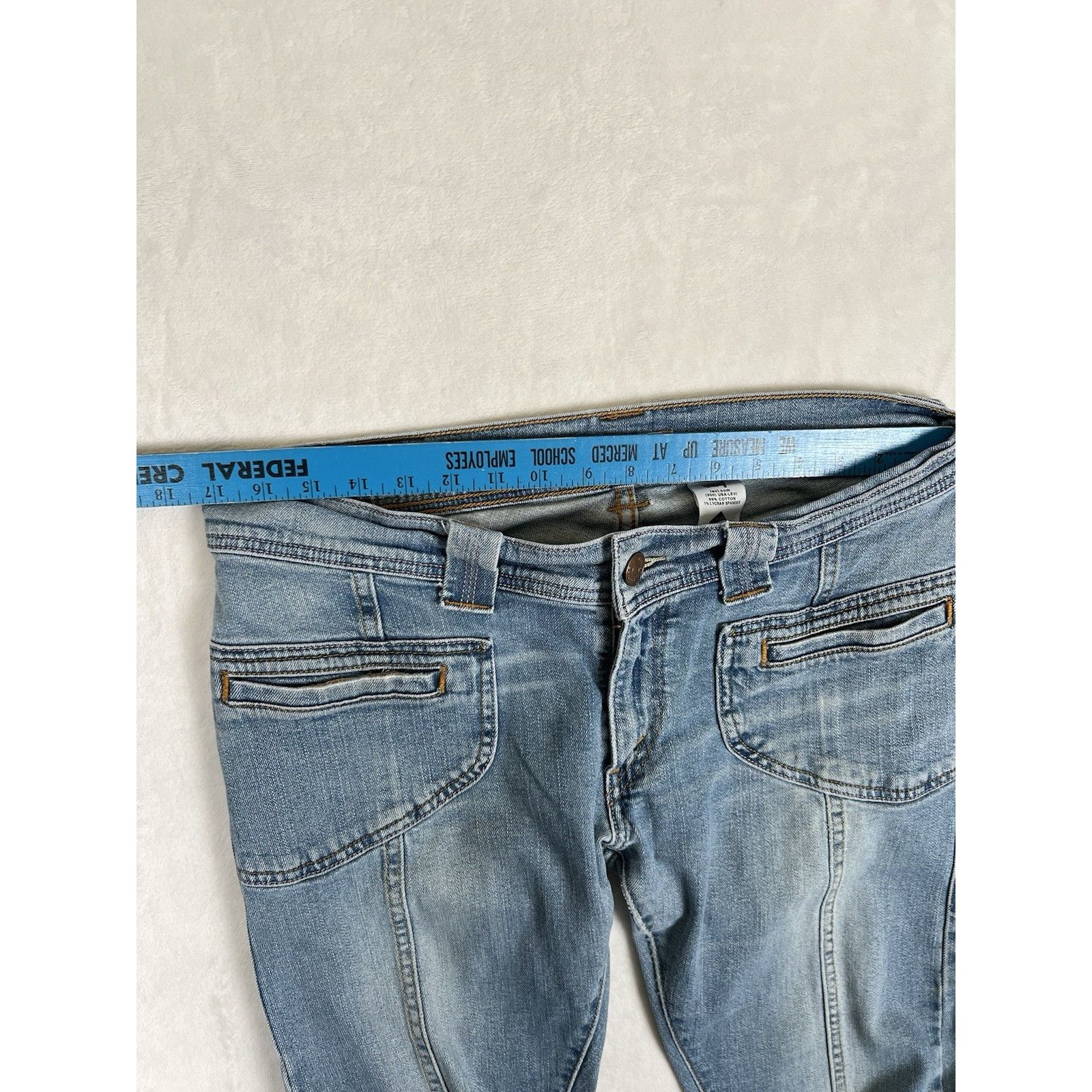 Levi's Vintage Levi’s Y2K Low Rise Denim Jeans Women’s 13 M JR Size 34" / US 12 / IT 48 - 3 Thumbnail