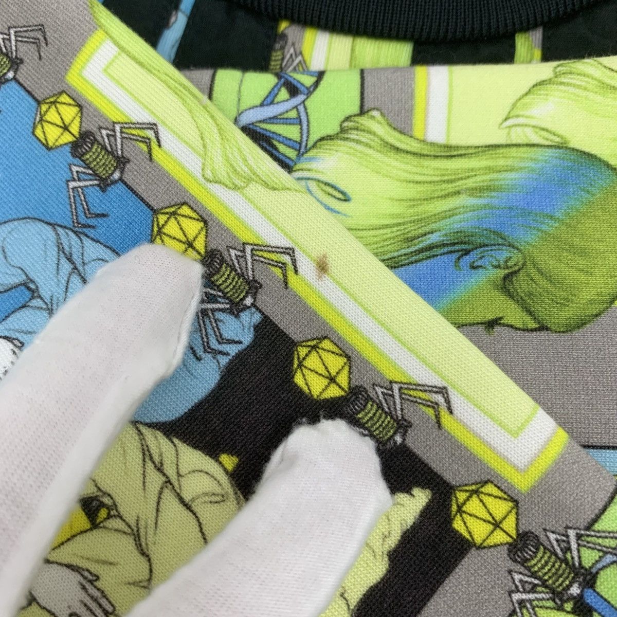 Prada Prada Cartoon Anime Print Short-sleeved Sweatshirt Size M / US 6-8 / IT 42-44 - 4 Thumbnail