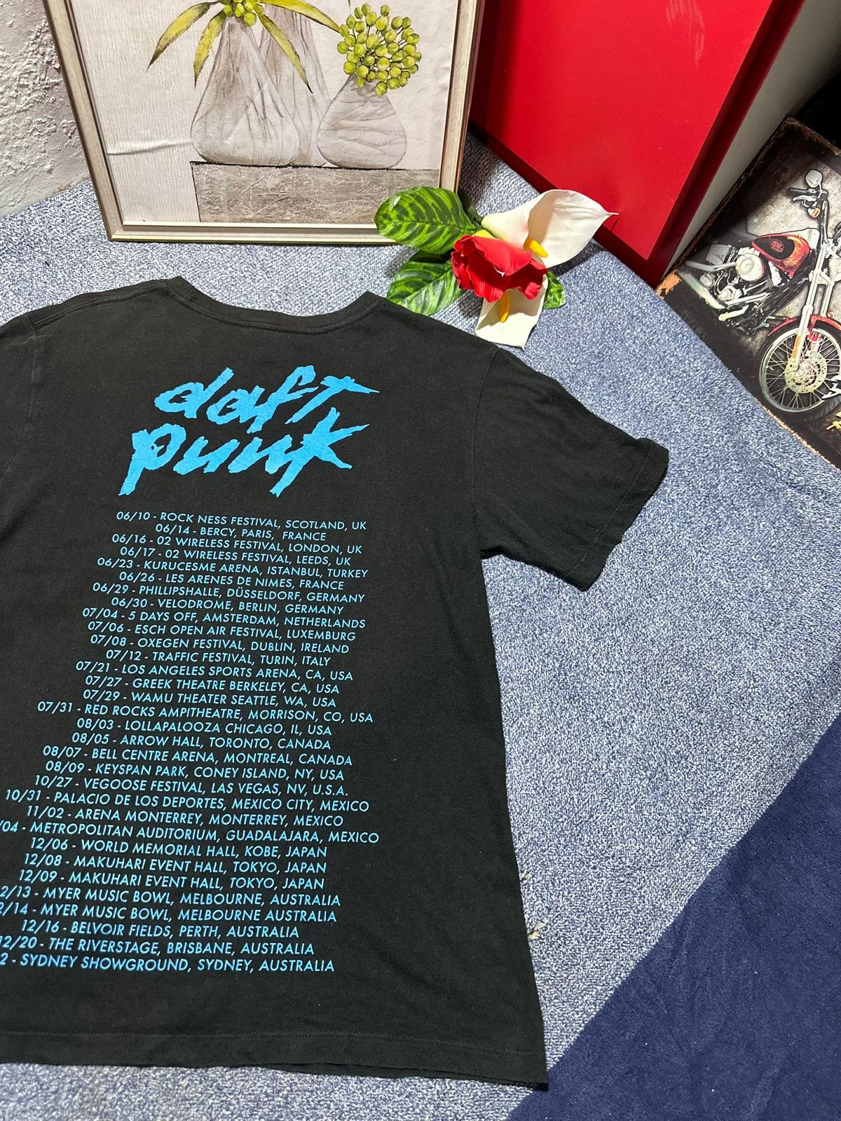 Band Tees archive Vintage 2007 DAFT PUNK "Alife" Album Tour Tee Size US M / EU 48-50 / 2 - 7 Thumbnail