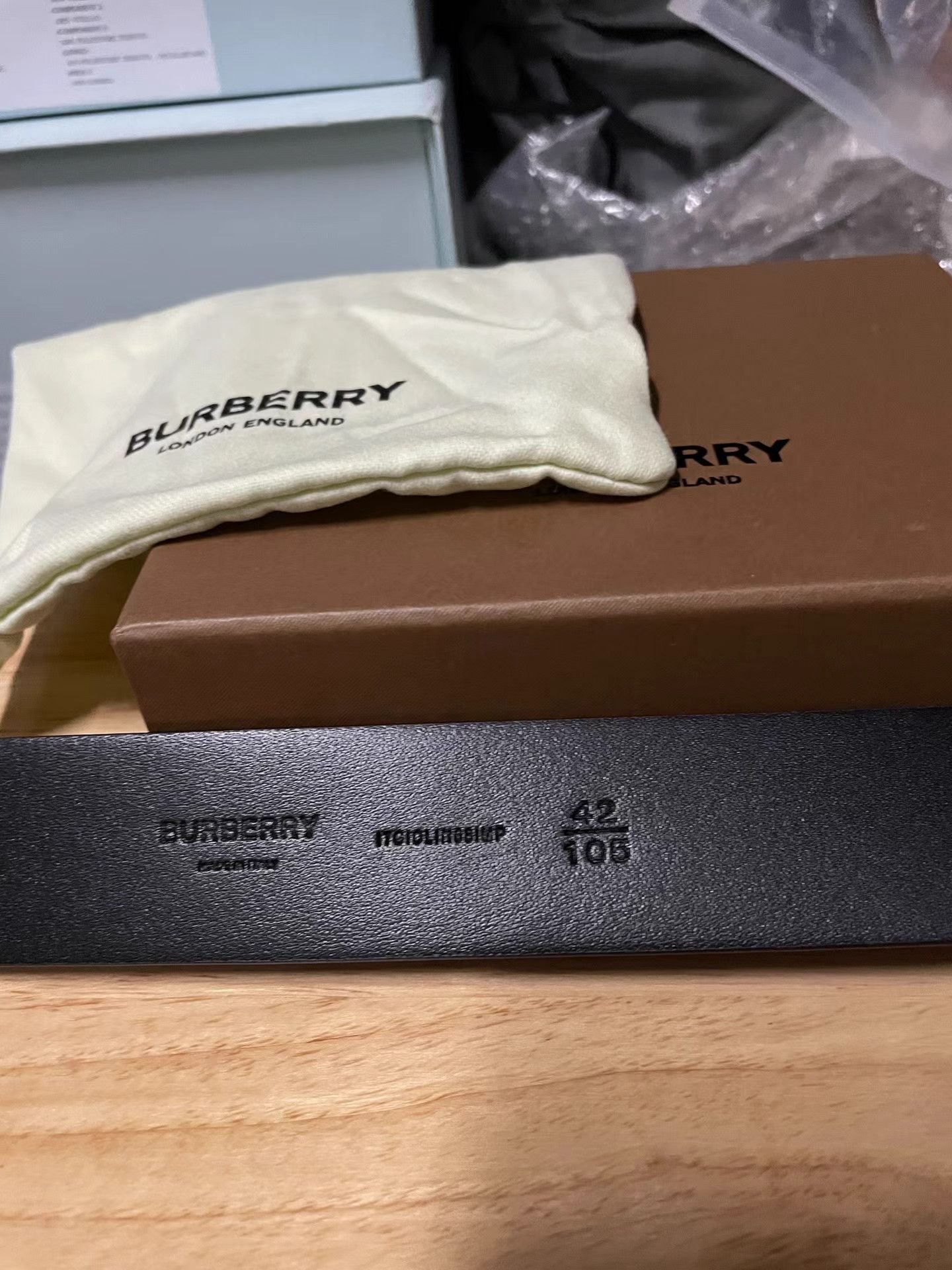 Burberry Burberry Classic Beige Leather Belt K6 Size ONE SIZE - 4 Thumbnail