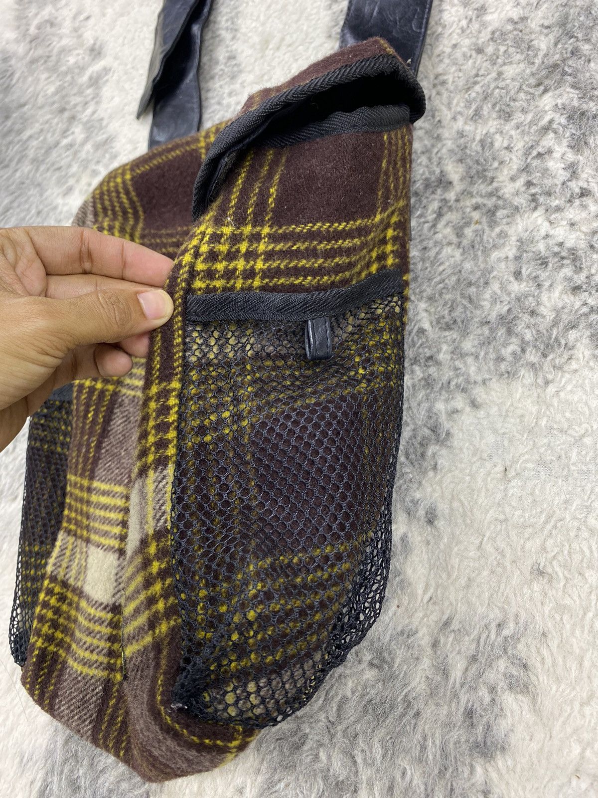 Japanese Brand × Seditionaries 🔥RARE🔥 ALGONQUINS Yellow Tartan Cross Body Bag Wool+Leather Size ONE SIZE - 4 Thumbnail