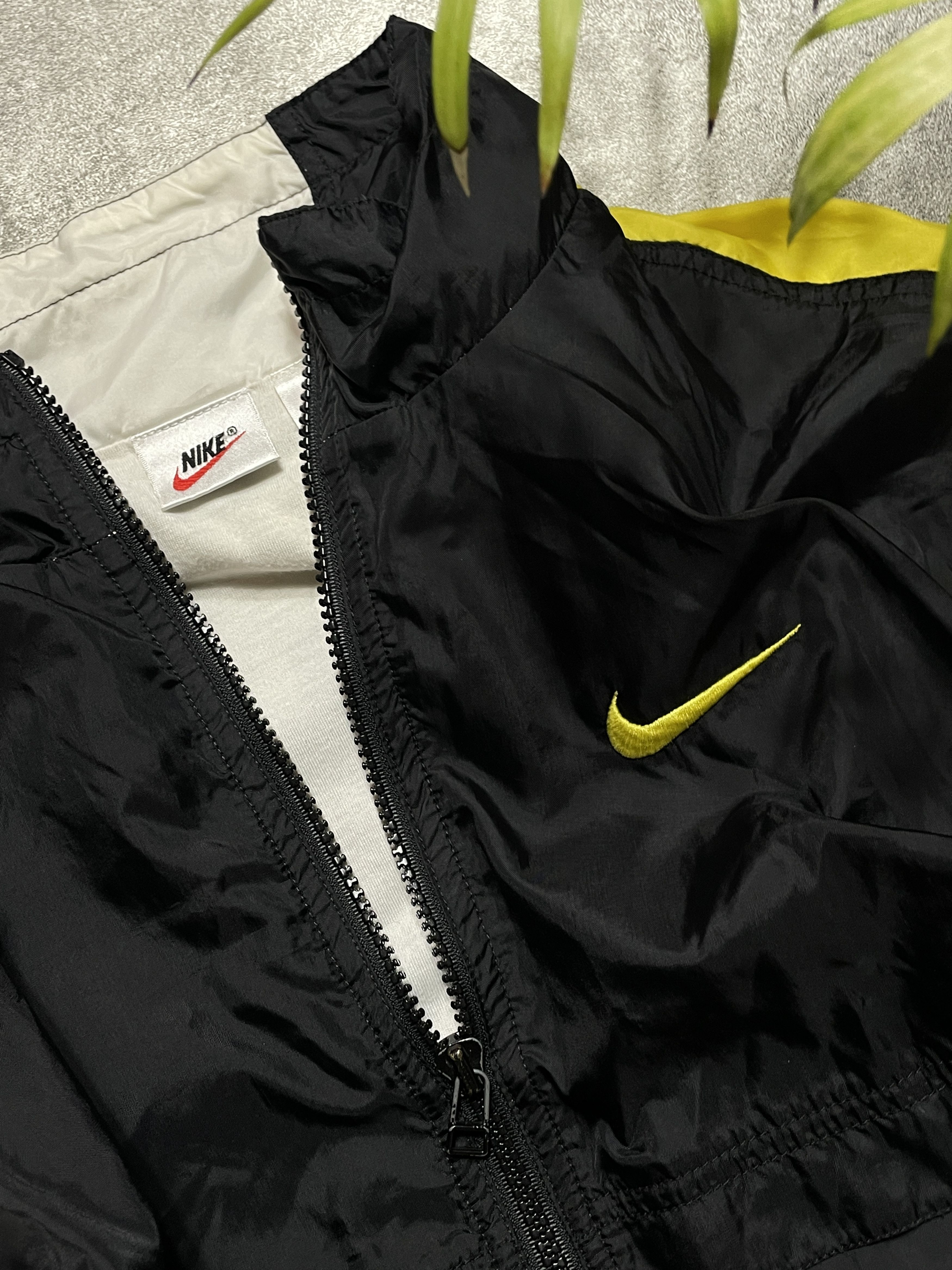 Nike ❗️RARE❗️Nike Vintage 90s Sweatshirt Zip Boxy Fit Rare Swoosh Size US XS / EU 42 / 0 - 7 Thumbnail