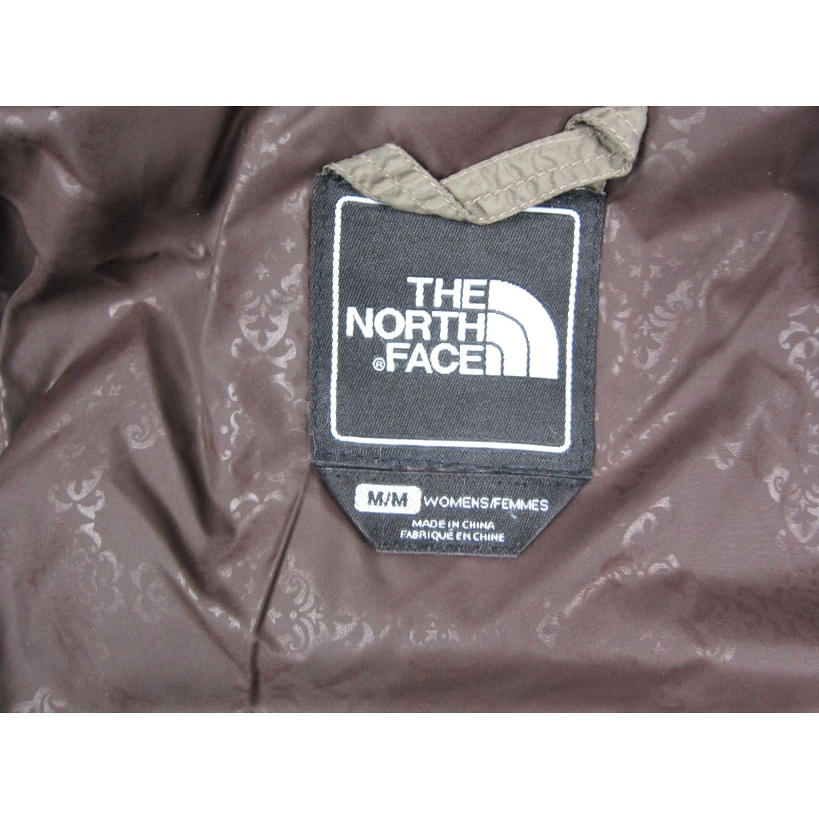 The North Face The North Face Jacket Womens M Green 600 Goose Down Puffer Hooded Outdoor Full Zip Pockets Solid Windproof Fall Winter Spring Regular Down Womens Size M / US 6-8 / IT 42-44 - 7 Thumbnail