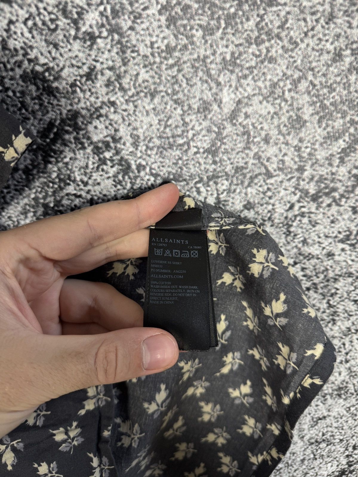 Allsaints Allsaints Lucerne SS Shirt Maple Leaf Print Button Up Size S Size US S / EU 44-46 / 1 - 7 Thumbnail