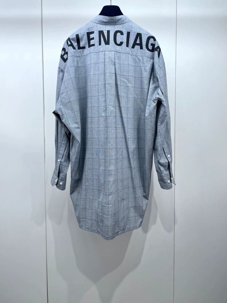 Balenciaga Balenciaga size 36 Ribbon monogrammed casual shirt Size XS / US 0-2 / IT 36-38 - 2 Thumbnail