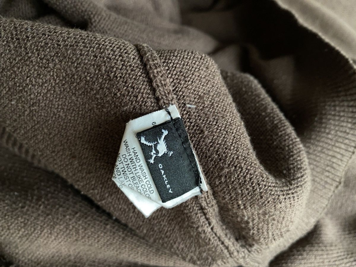 Oakley Oakley Vintage Custom made distressed damaged sweater y2k Size US L / EU 52-54 / 3 - 7 Thumbnail