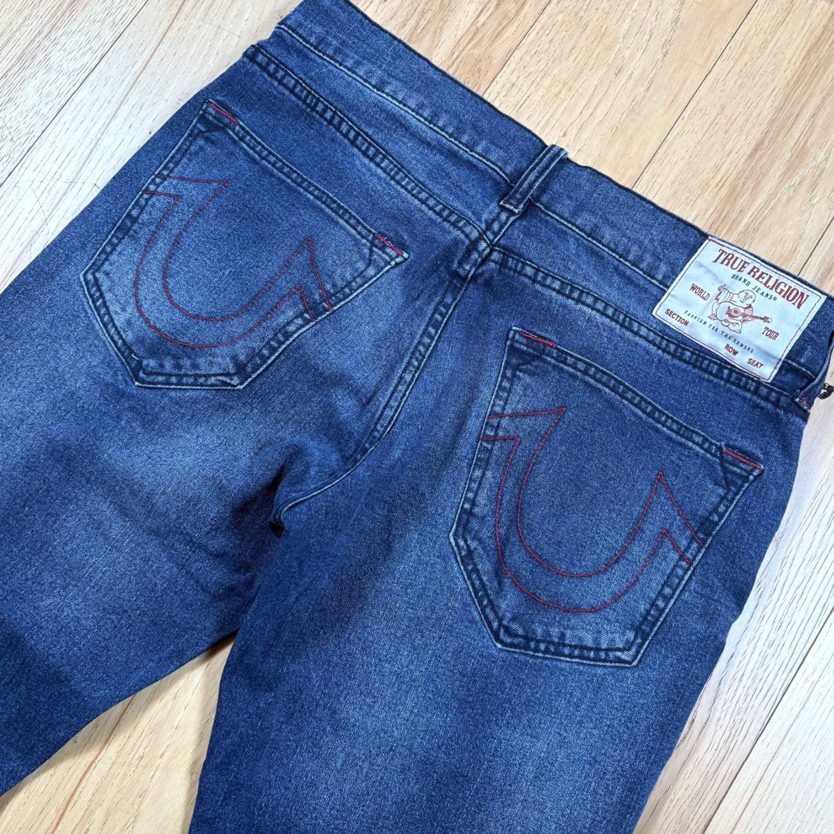 True Religion True Religion Ricky Jeans Mens 34x33 Relaxed Straight Blue Jeans Mens 34 Relaxed Straight Blue Ricky 33 in inseam Size US 34 / EU 50 - 5 Thumbnail