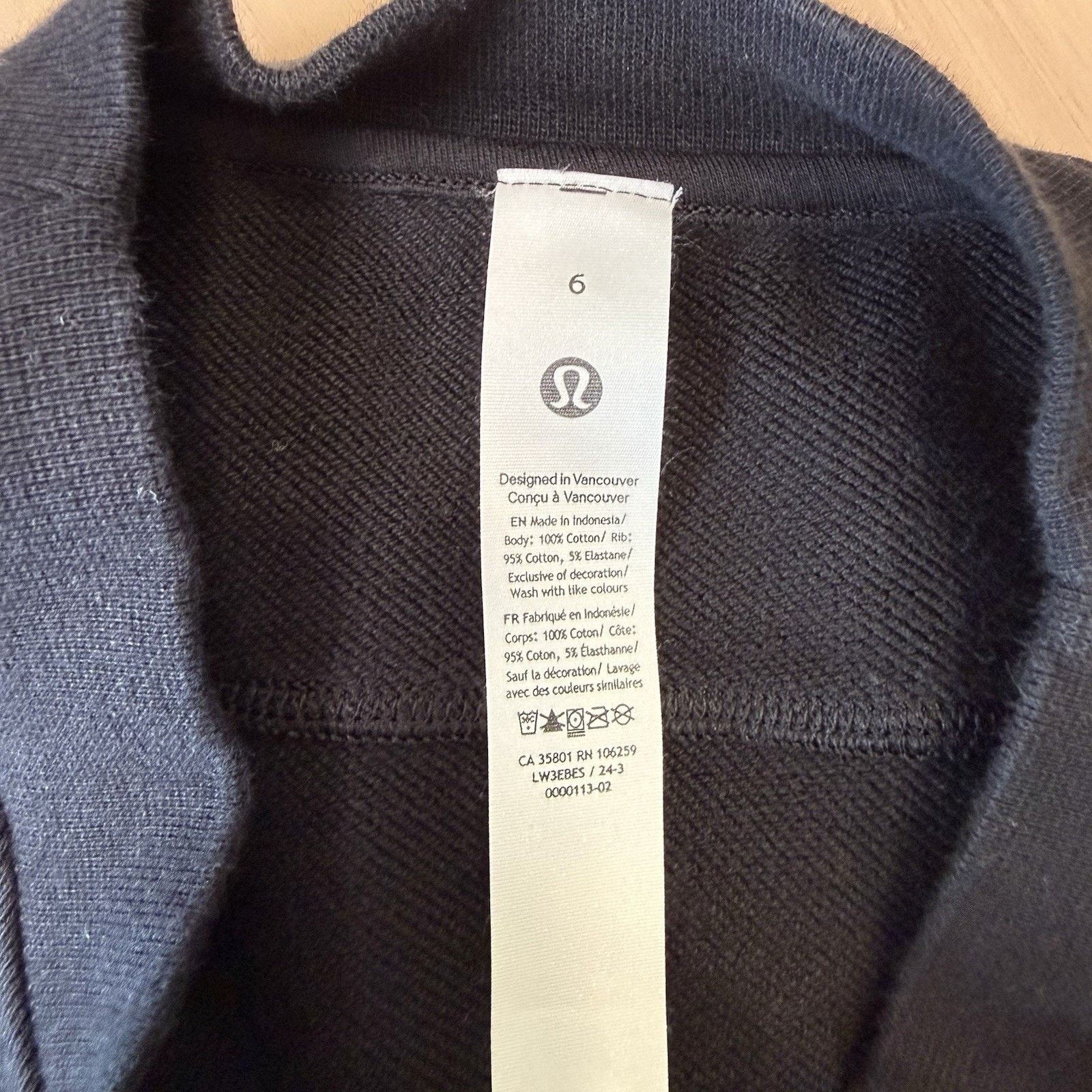 Lululemon Lululemon Sweatshirt Women's 6 Black Cropped Fleece Pullover Size M / US 6-8 / IT 42-44 - 6 Thumbnail