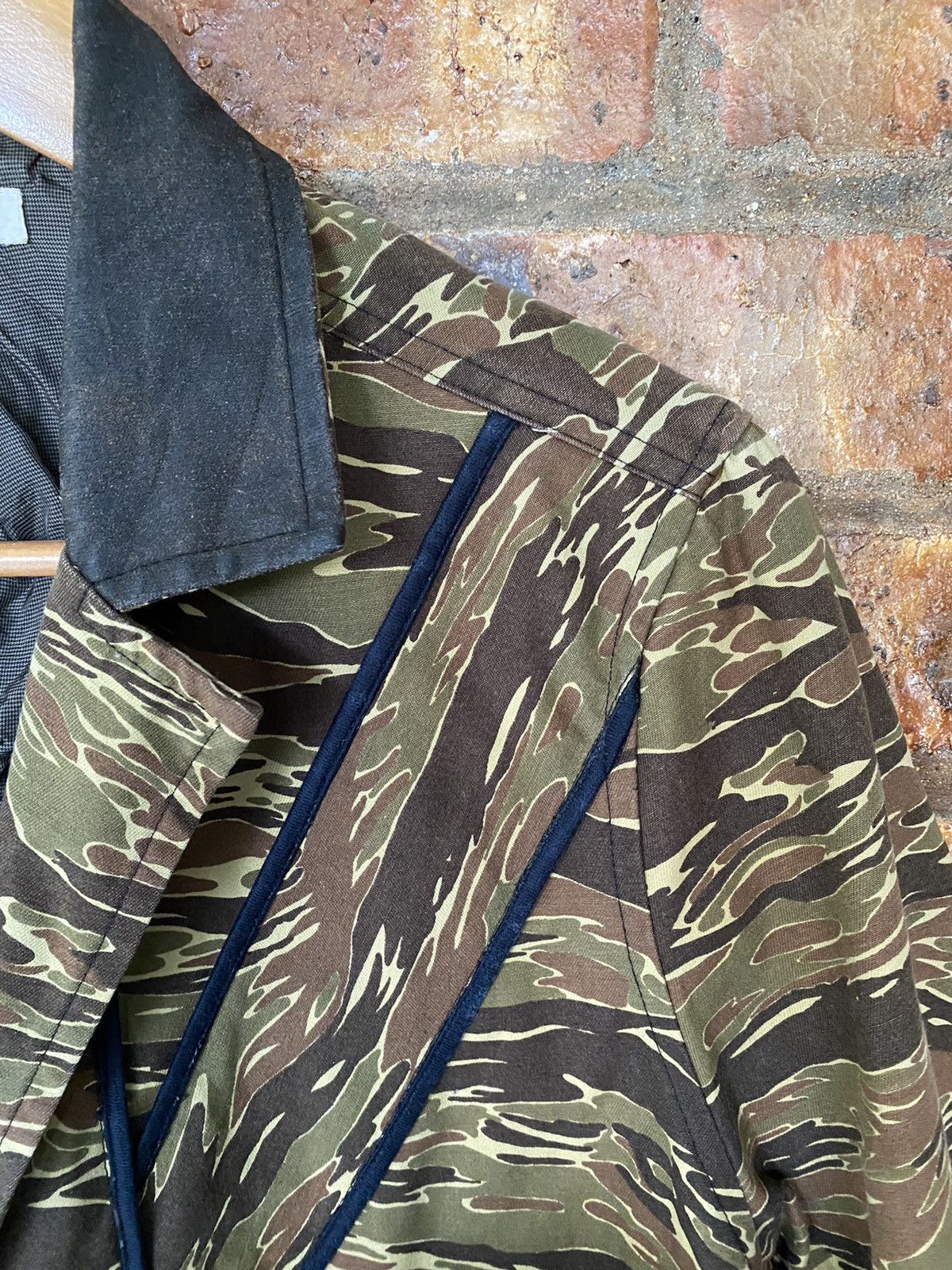Japanese Brand 1990s MILKBOY Union Jack camo Military Jacket Size US L / EU 52-54 / 3 - 15 Thumbnail