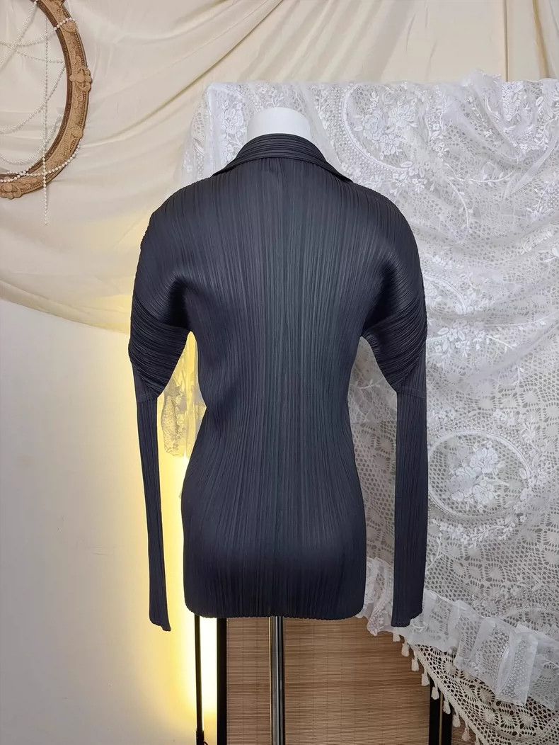 Issey Miyake issey miyake size:3 Grey pleated cardigan Size XXS / US 00 / IT 34 - 2 Thumbnail