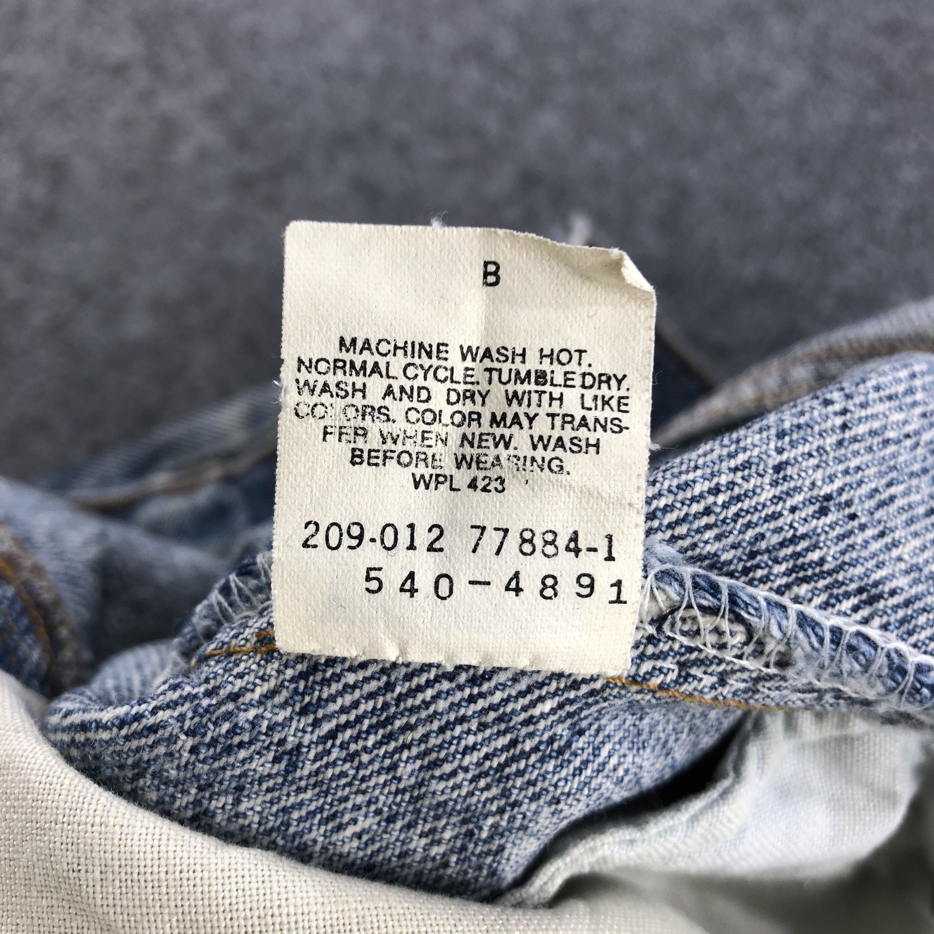 Levi's × Vintage Vintage 90s Light Wash Levis 540 Jeans-JM1292 Size US 33 - 11 Thumbnail