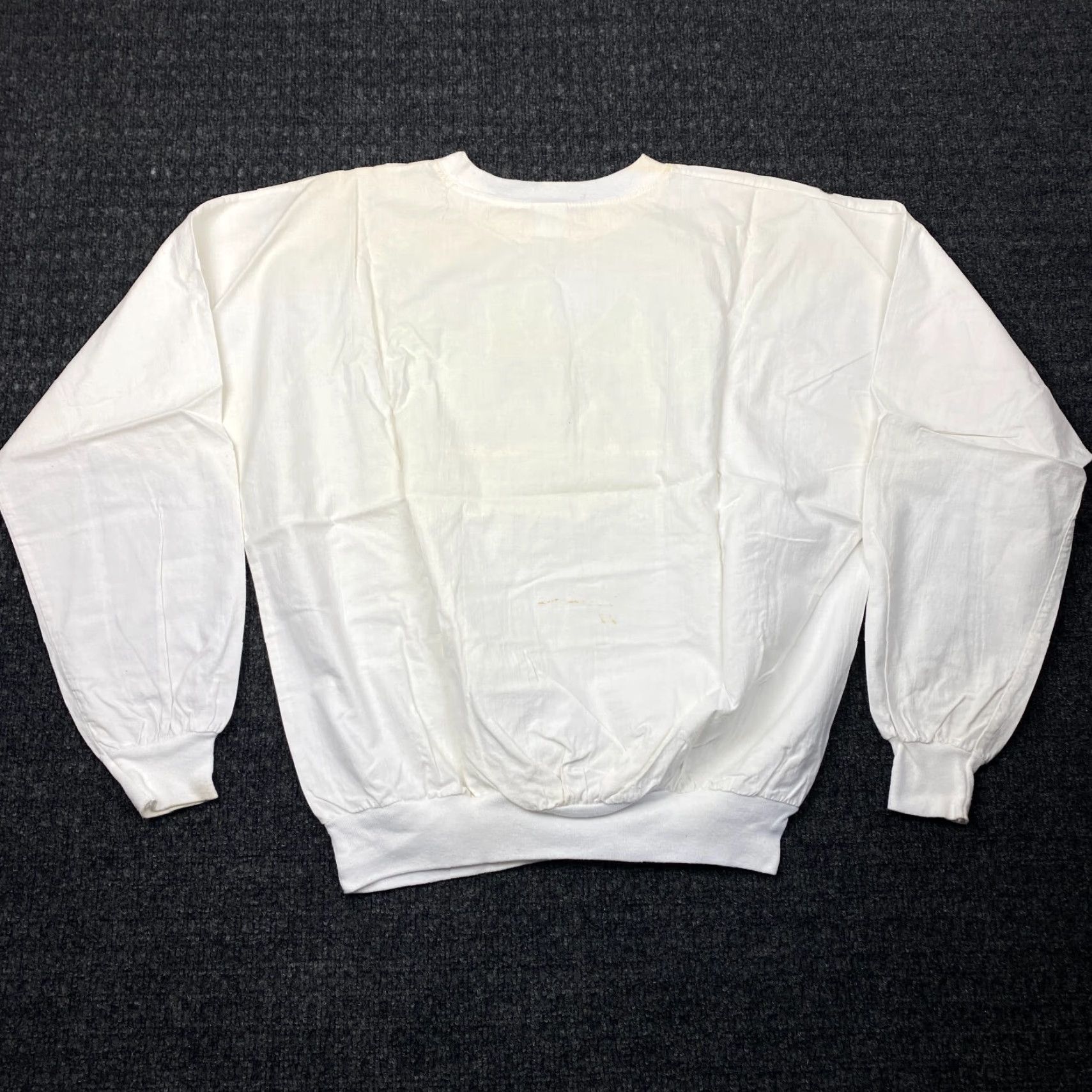 Vintage VINTAGE Camp Belvedere Russian River Valley Winery Long Sleeve Shirt XL White Mens 90s Outdoor USA Graphic Print Size US XL / EU 56 / 4 - 3 Thumbnail