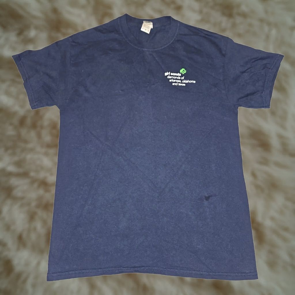Gildan Gildan Girl Scouts T-Shirt Medium Juniors/Women's Short Sleeve Navy Blue Graphic Print Size M / US 6-8 / IT 42-44 - 1 Thumbnail