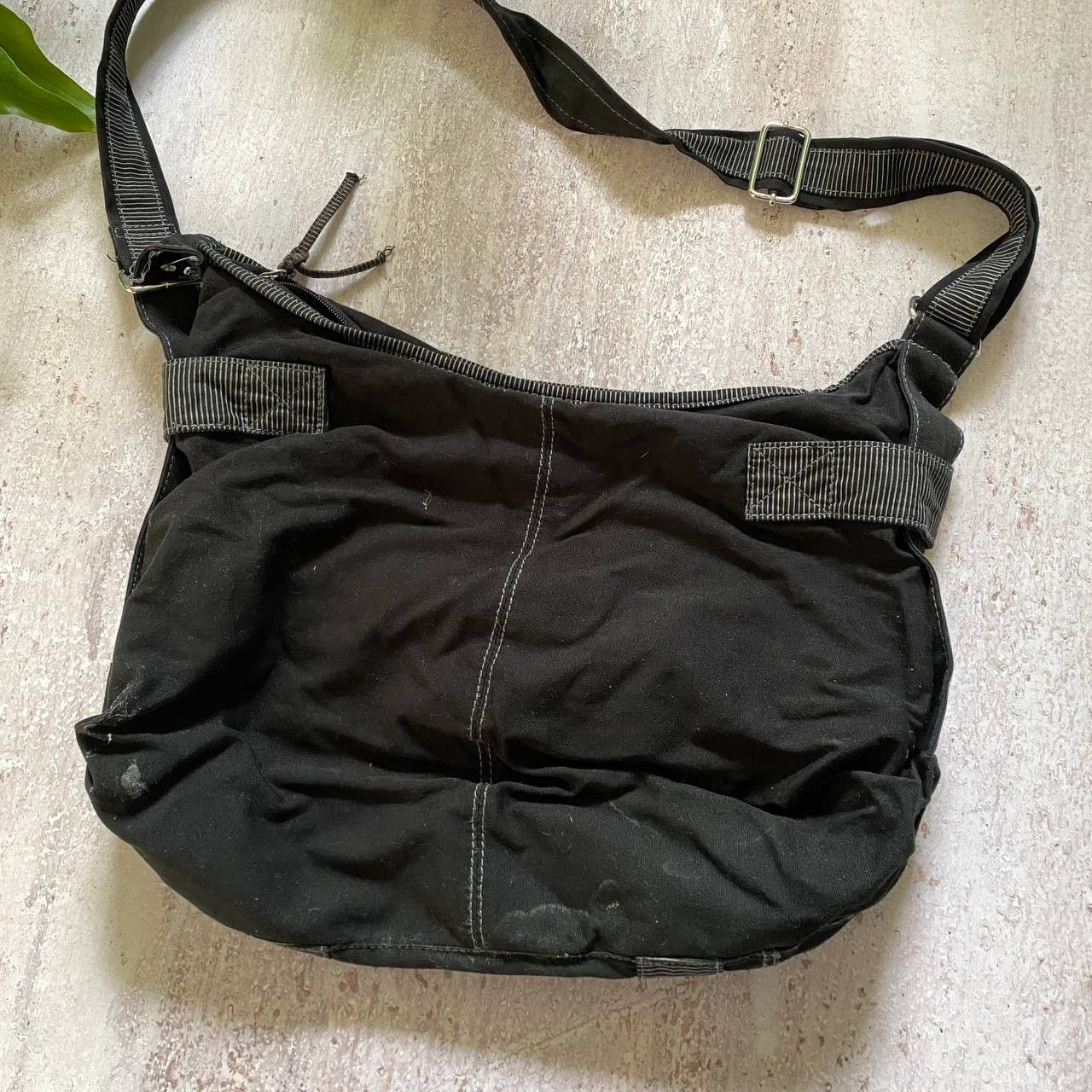 Seditionaries VINTAGE Y2K CROSSBODY BAG AMAZING FADED RARE Size ONE SIZE - 3 Thumbnail