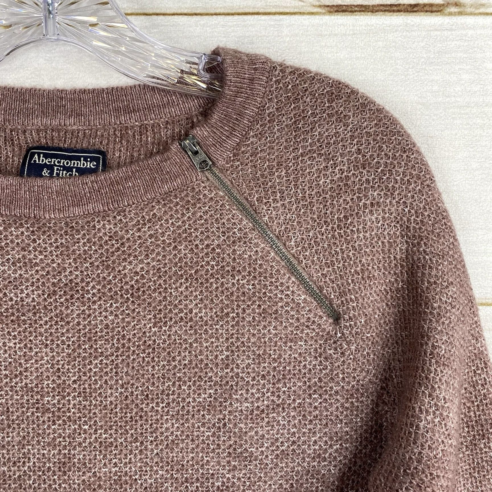 Abercrombie & Fitch Abercrombie & Fitch Sweater Womens XS Pink Shoulder Zip Waffle Knit Stretch Size XS / US 0-2 / IT 36-38 - 2 Thumbnail