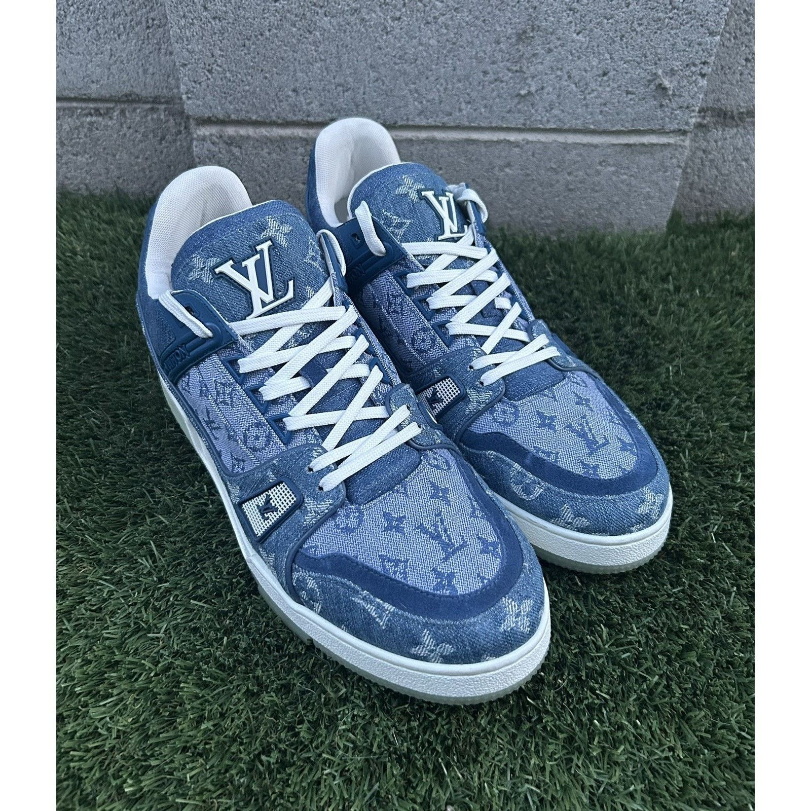Louis Vuitton Louis Vuitton Trainer Denim Blue Monogram Sneakers Size 9.5 Size US 9.5 / EU 42-43 - 4 Thumbnail