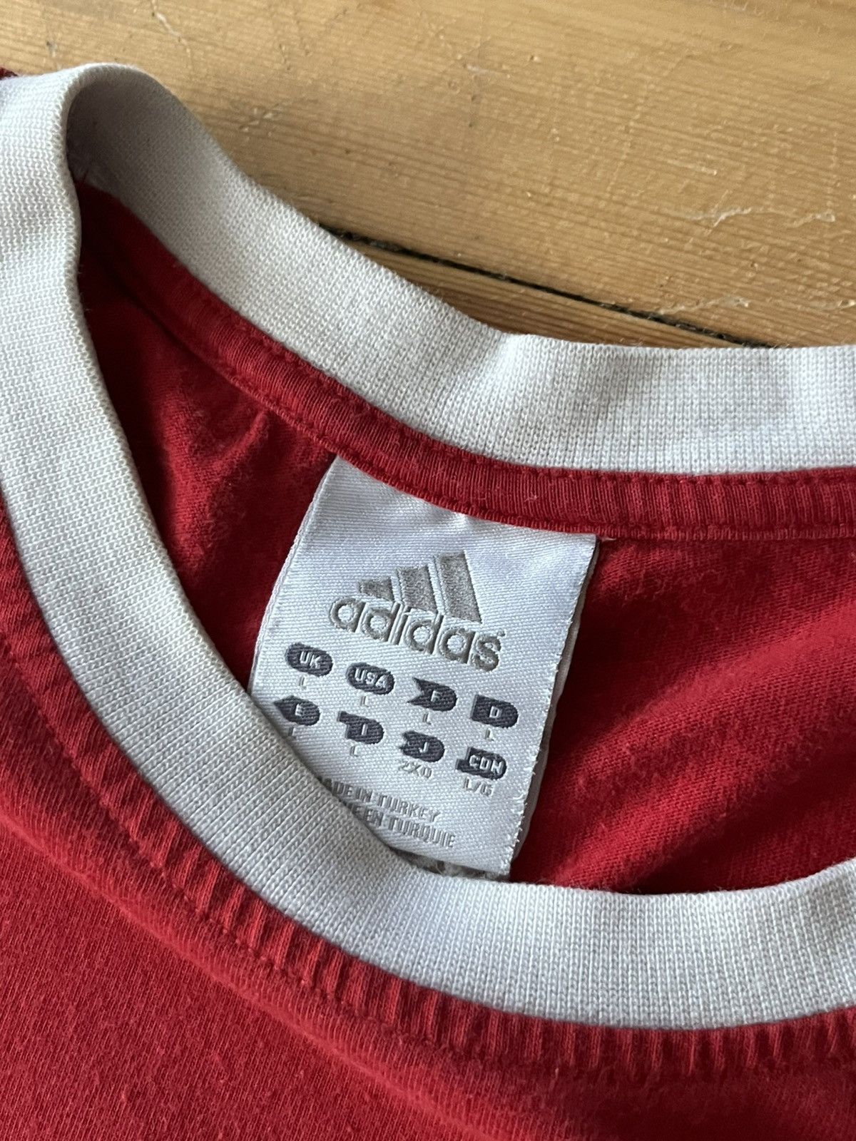 Vintage Vintage adidas tshirt Size US L / EU 52-54 / 3 - 3 Thumbnail